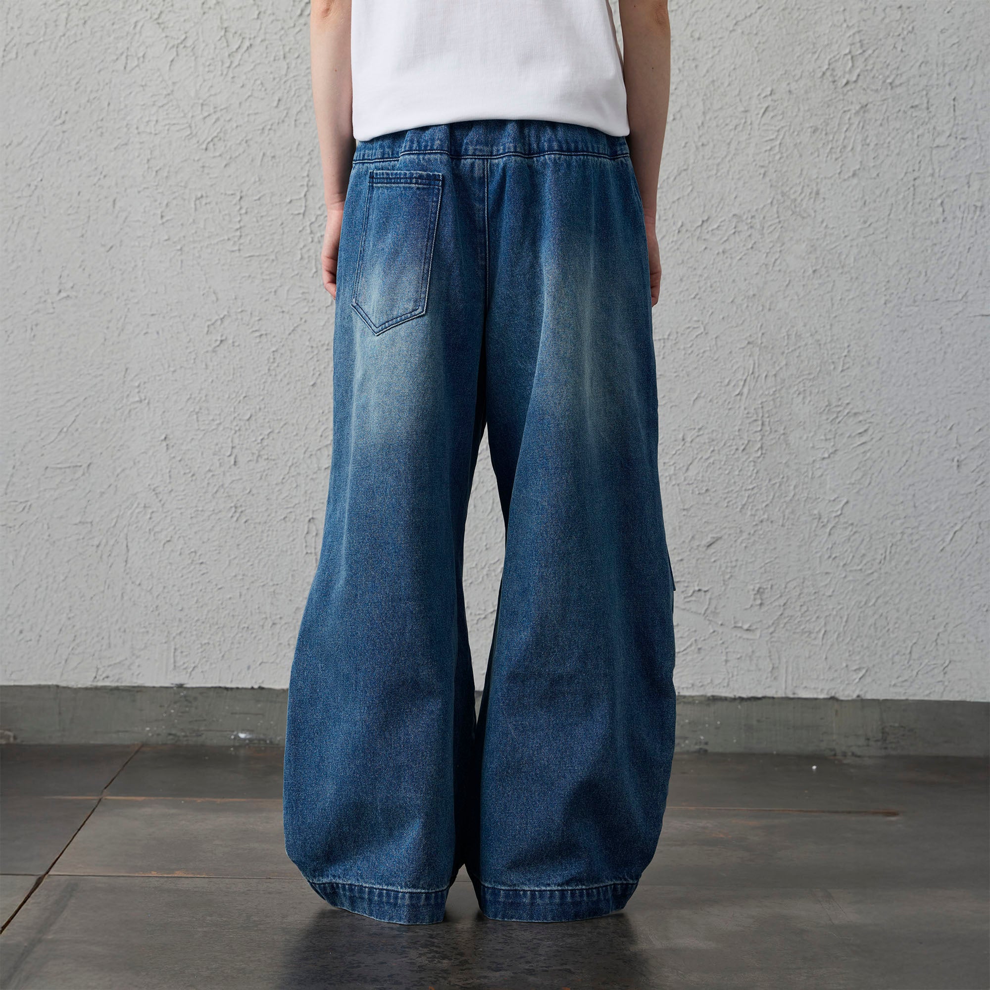 ORGANIC EMOTION Faded Wash Padded-Knee Jeans