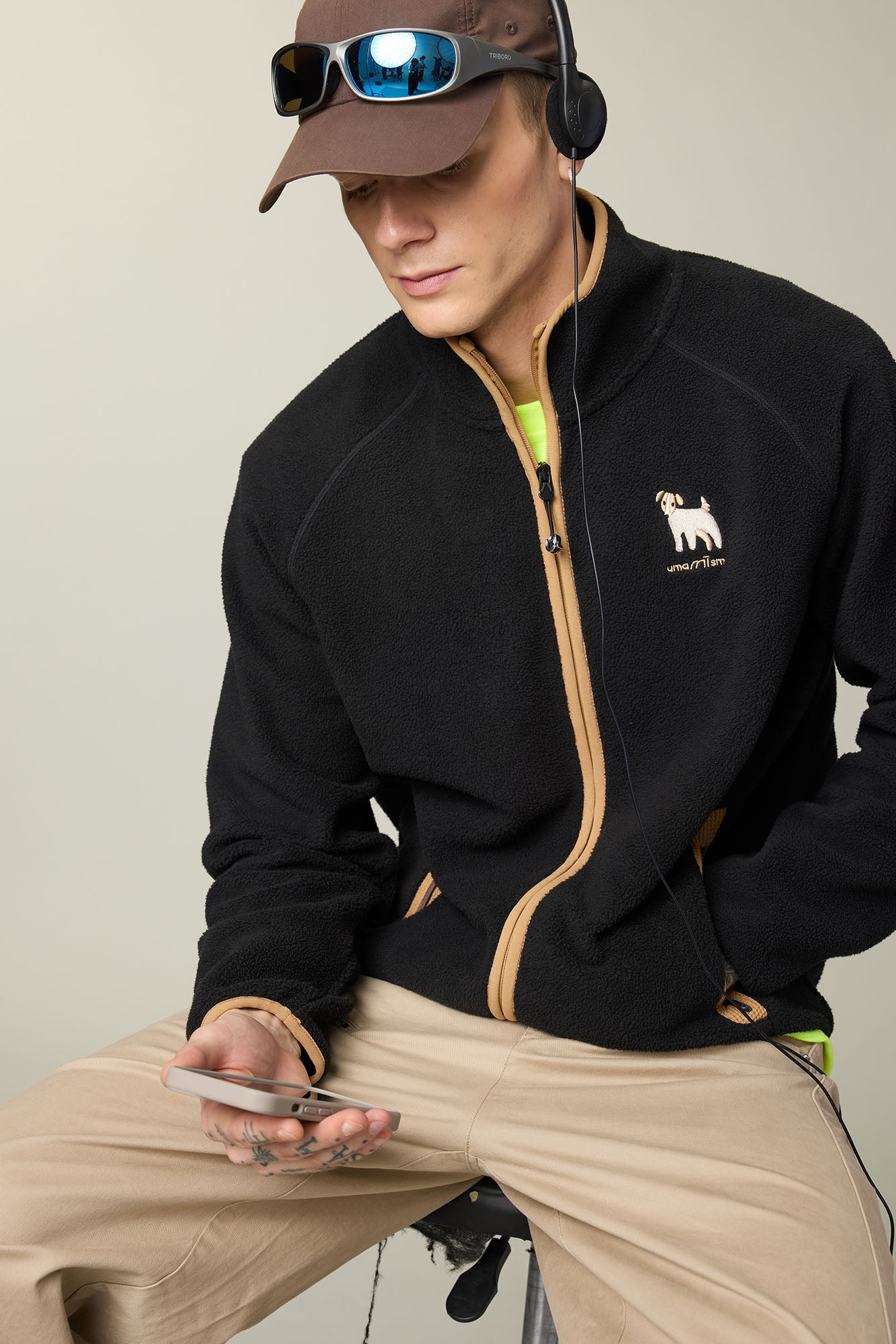 UMAMIISM Contrast Trim Fleece Jacket, premium urban and streetwear designers apparel on PROJECTISR.com, UMAMIISM