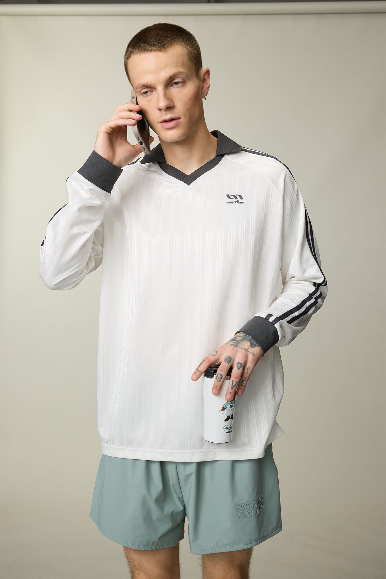UMAMIISM Contrast V-Neck Stripe Long-Sleeve Tee, premium urban and streetwear designers apparel on PROJECTISR.com, UMAMIISM