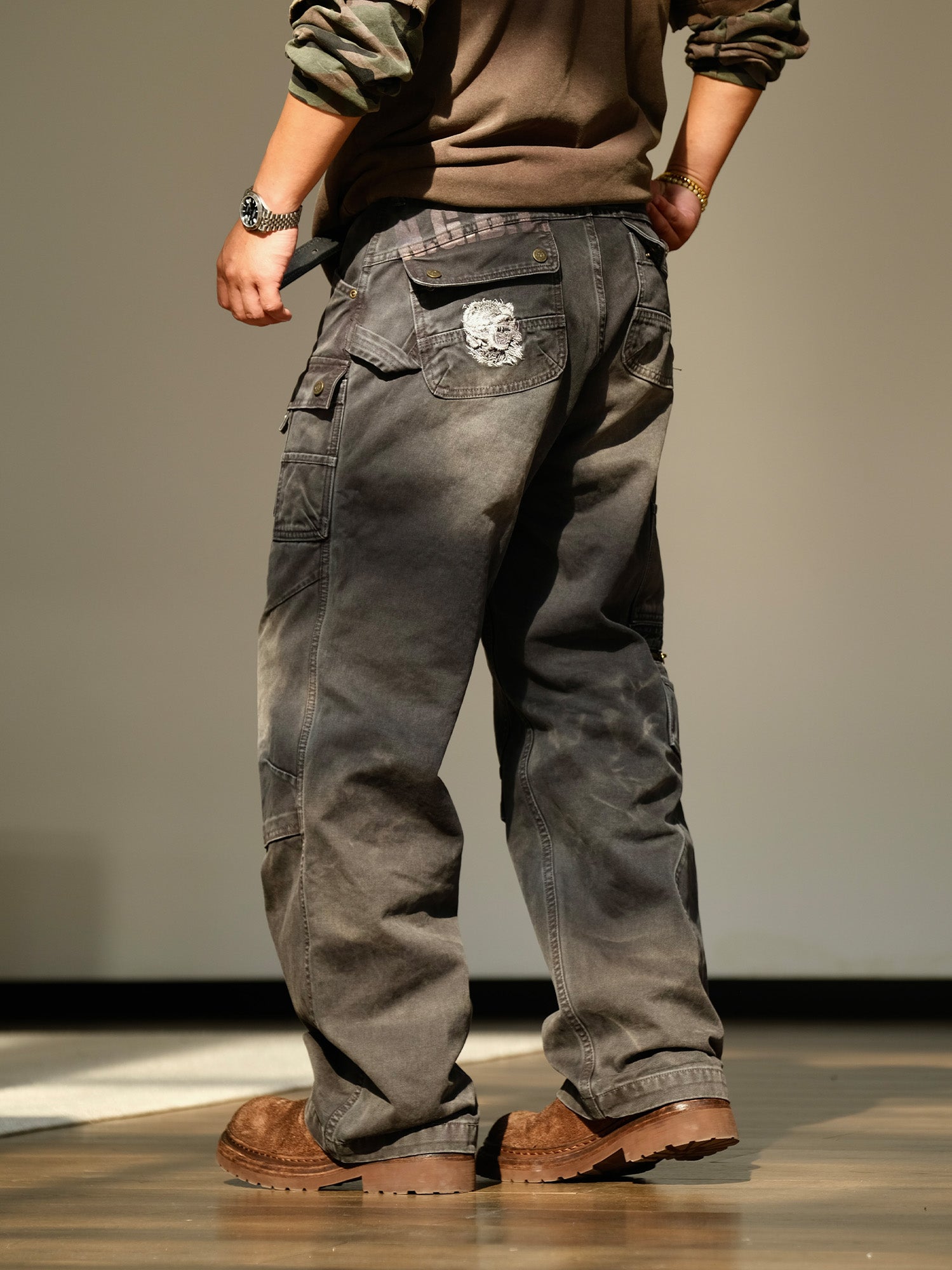 NEIGBORL Washed Multi-Pocket Straight-Leg Cargo Pants