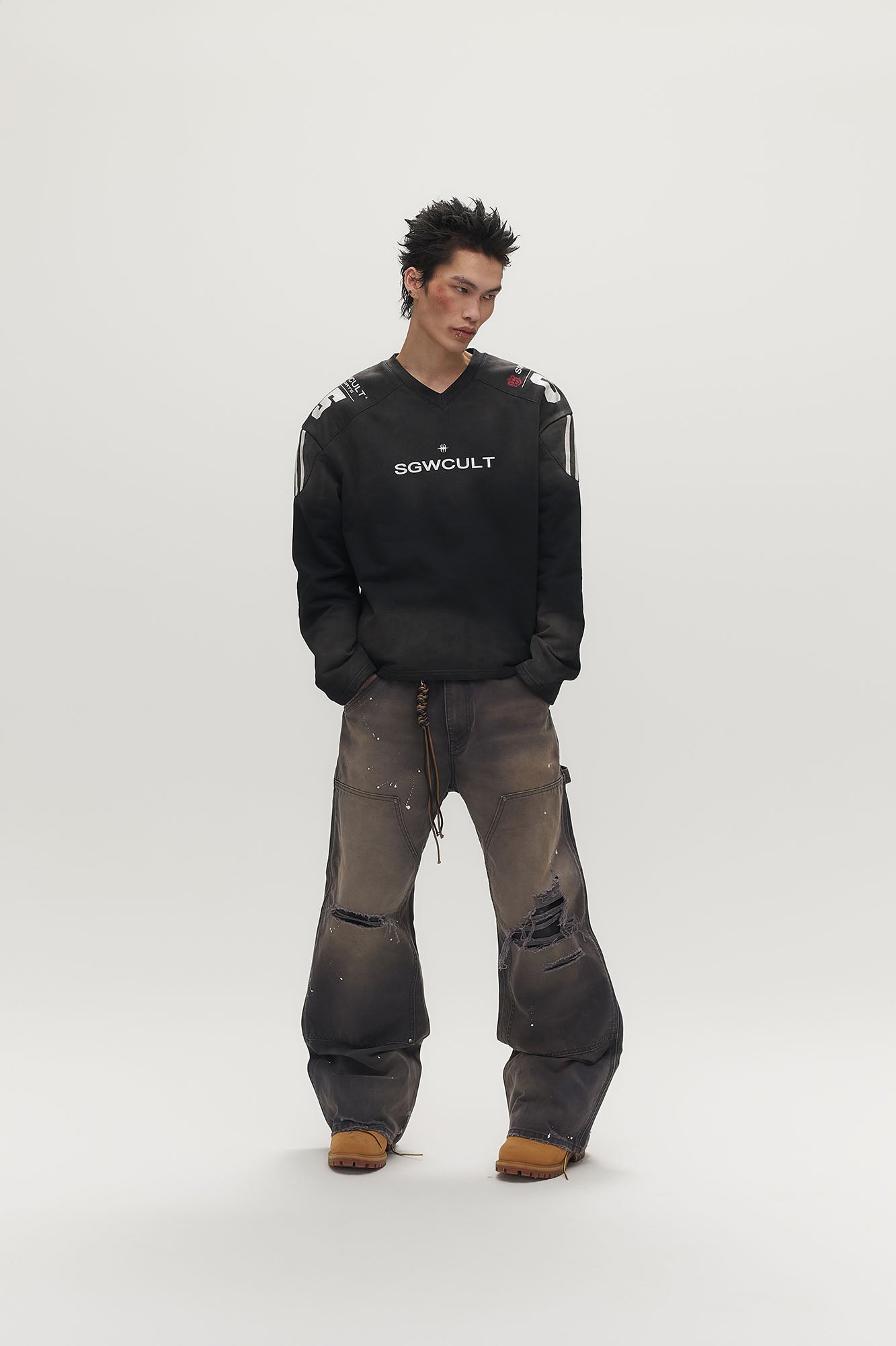 SAVAGEGROWTHWORLD Athletic Distressed Patch Sweatshirt