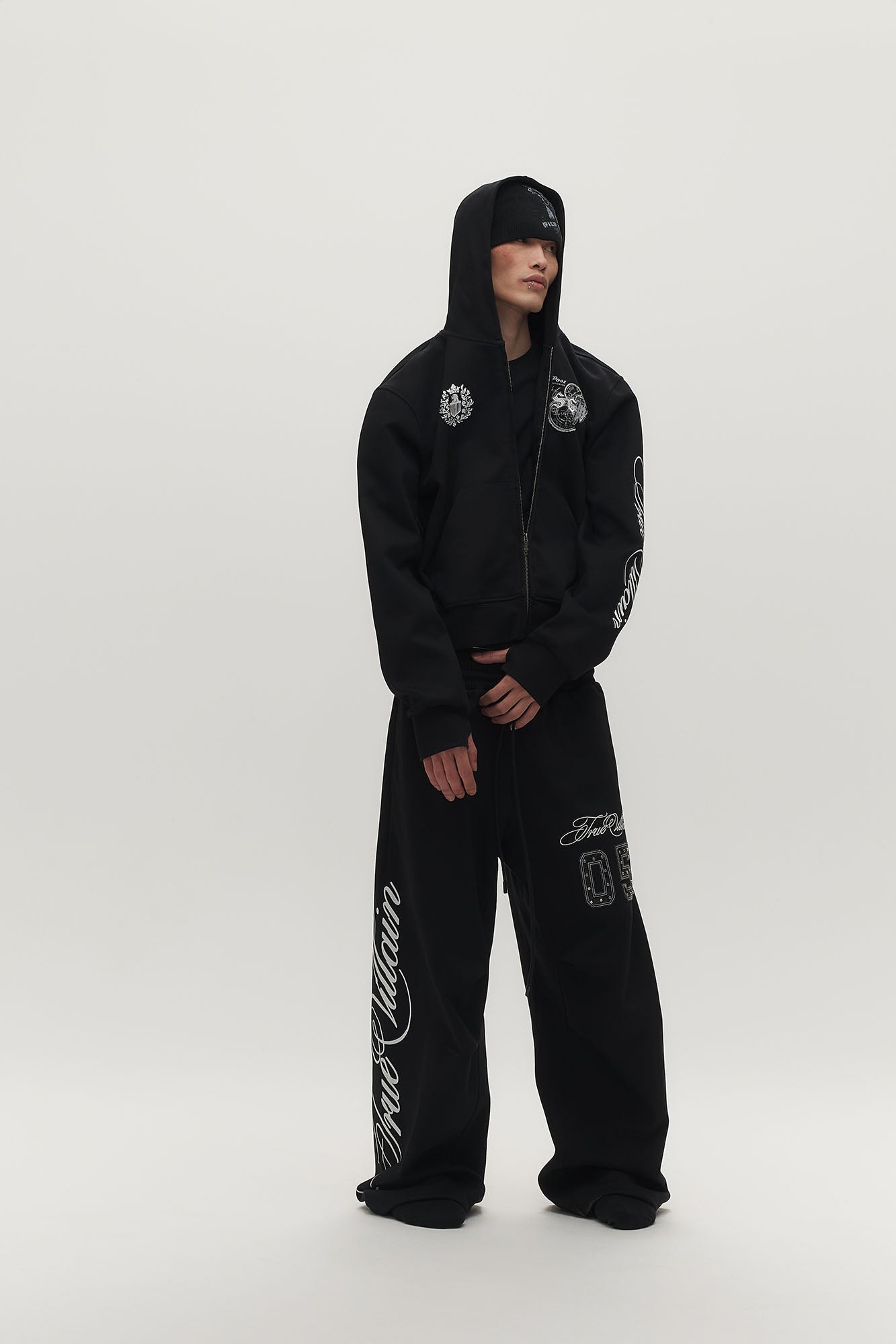 SAVAGEGROWTHWORLD No.05 True Villain Patch Zip-Up Hoodie