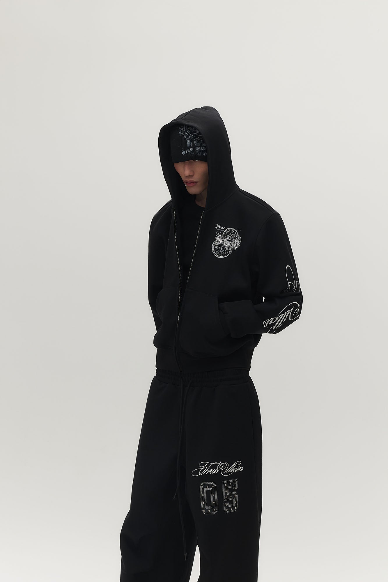 SAVAGEGROWTHWORLD No.05 True Villain Patch Zip-Up Hoodie