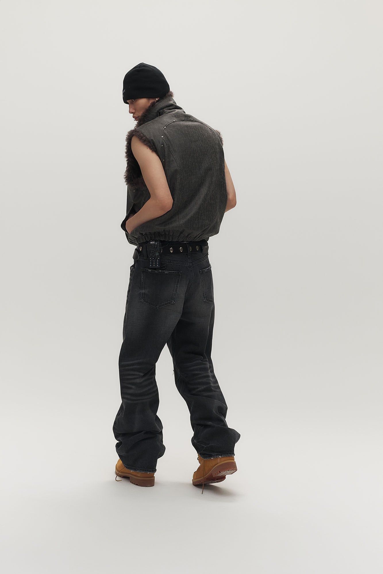 SAVAGEGROWTHWORLD Washed Faux Fur Lining Studded Vest