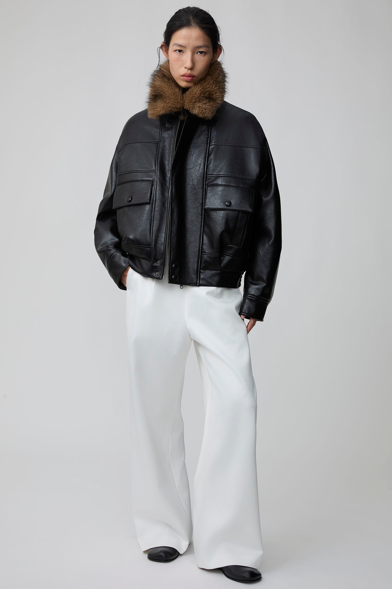 OPICLOTH Detachable Faux Fur-Collar PU Bomber