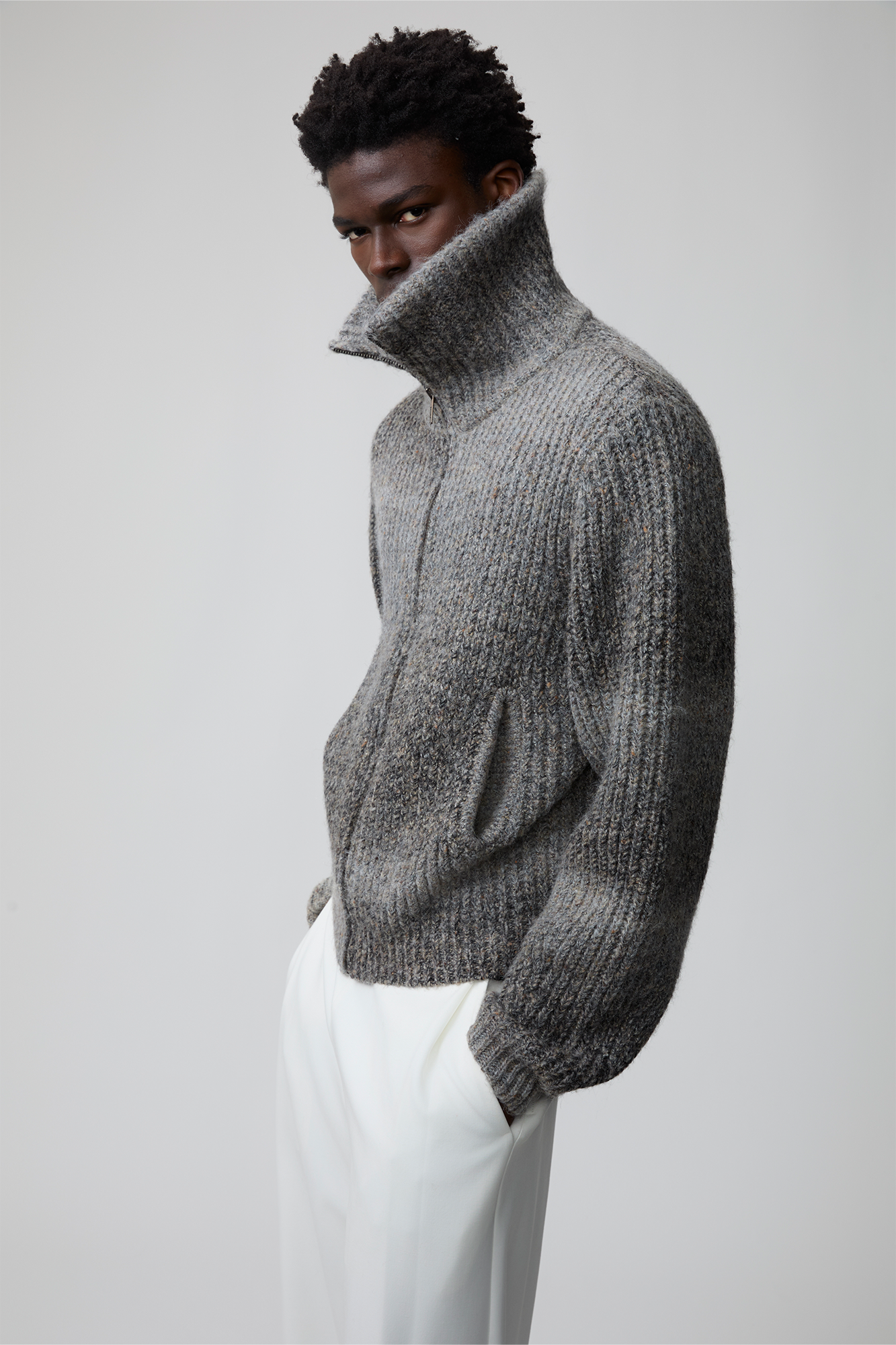 OPICLOTH Gradient Oversized Knit Zip-Up Cardigan