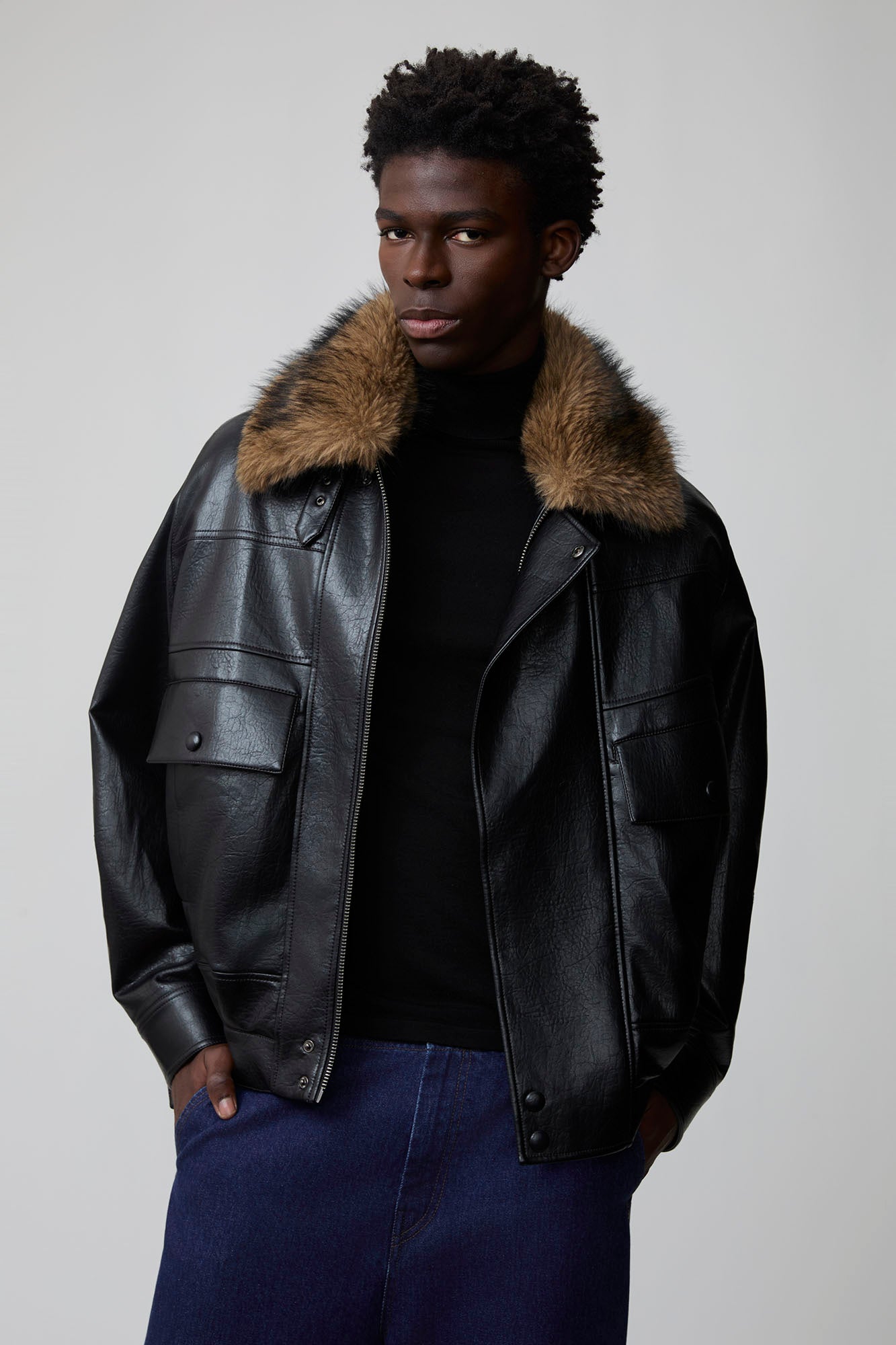 OPICLOTH Detachable Faux Fur-Collar PU Bomber