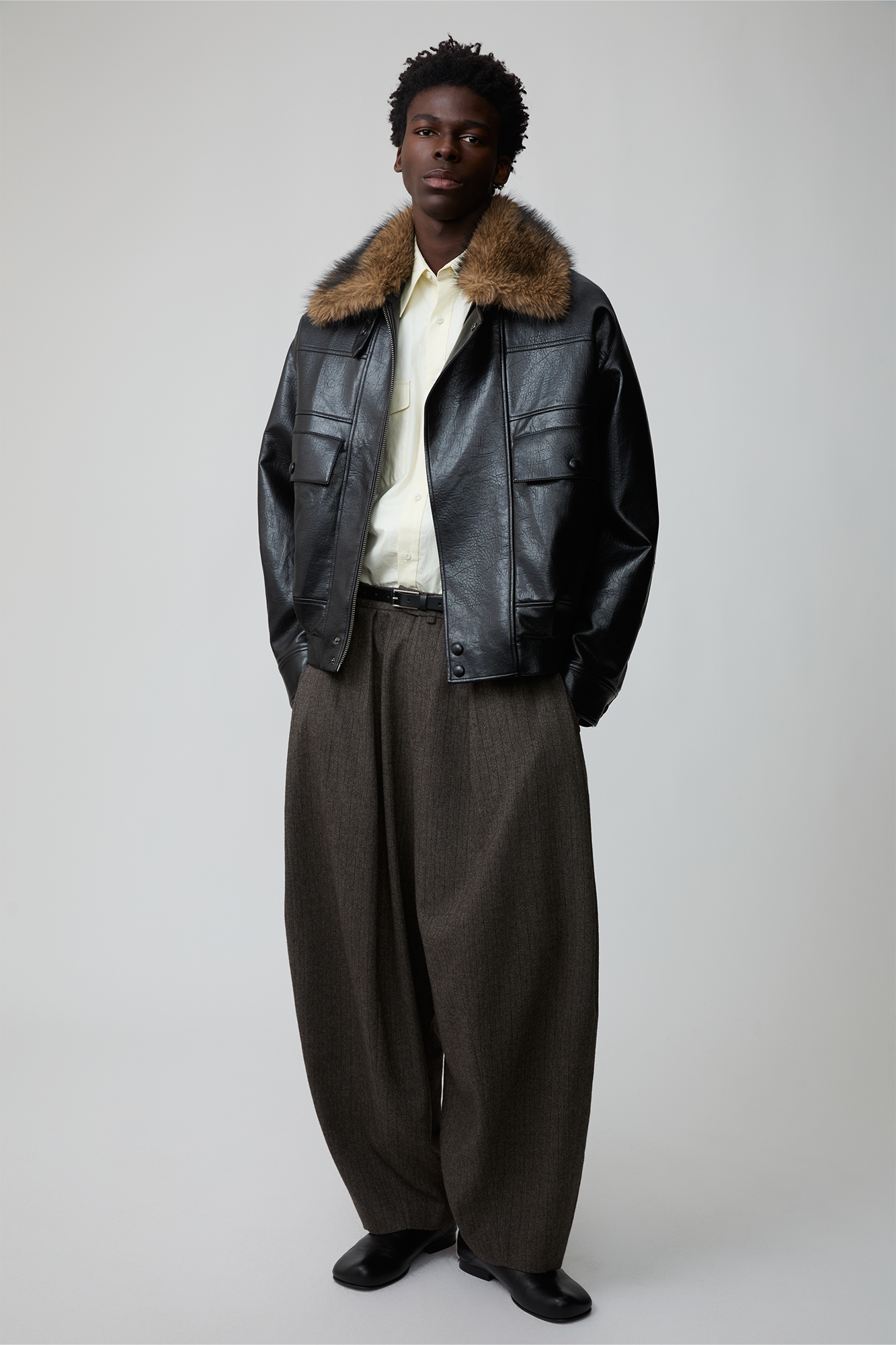 OPICLOTH Classic Elastic Waist Tapered Pants, premium urban and streetwear designers apparel on PROJECTISR.com, OPICLOTH