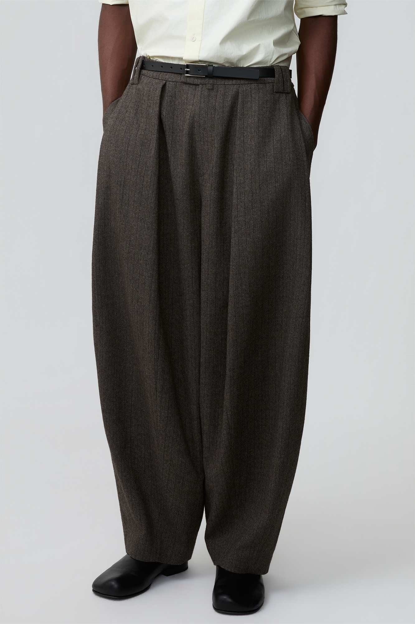 OPICLOTH Classic Elastic Waist Tapered Pants, premium urban and streetwear designers apparel on PROJECTISR.com, OPICLOTH