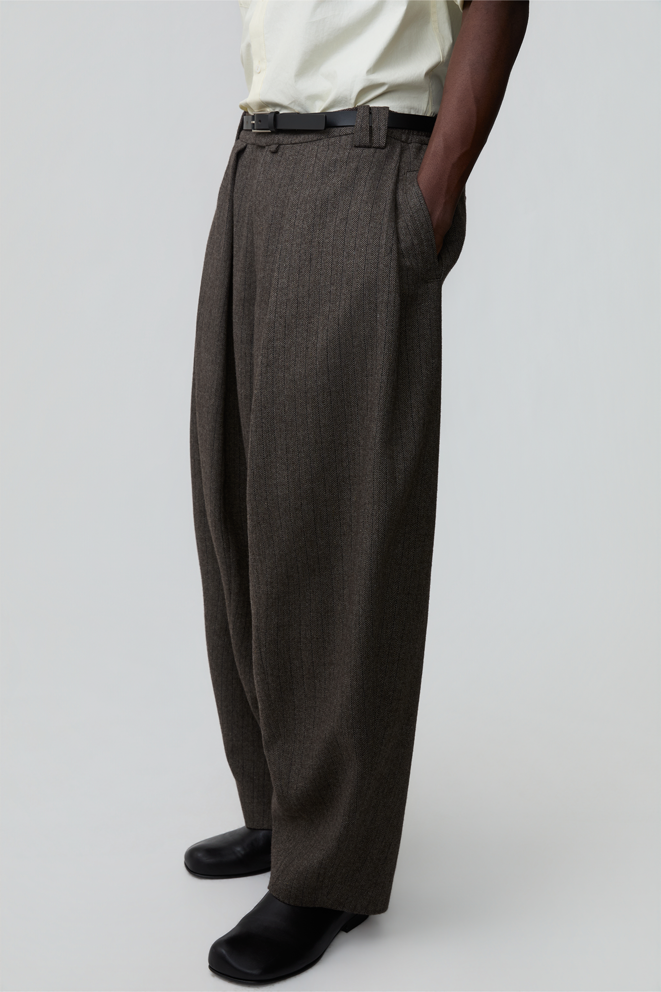 OPICLOTH Classic Elastic Waist Tapered Pants, premium urban and streetwear designers apparel on PROJECTISR.com, OPICLOTH