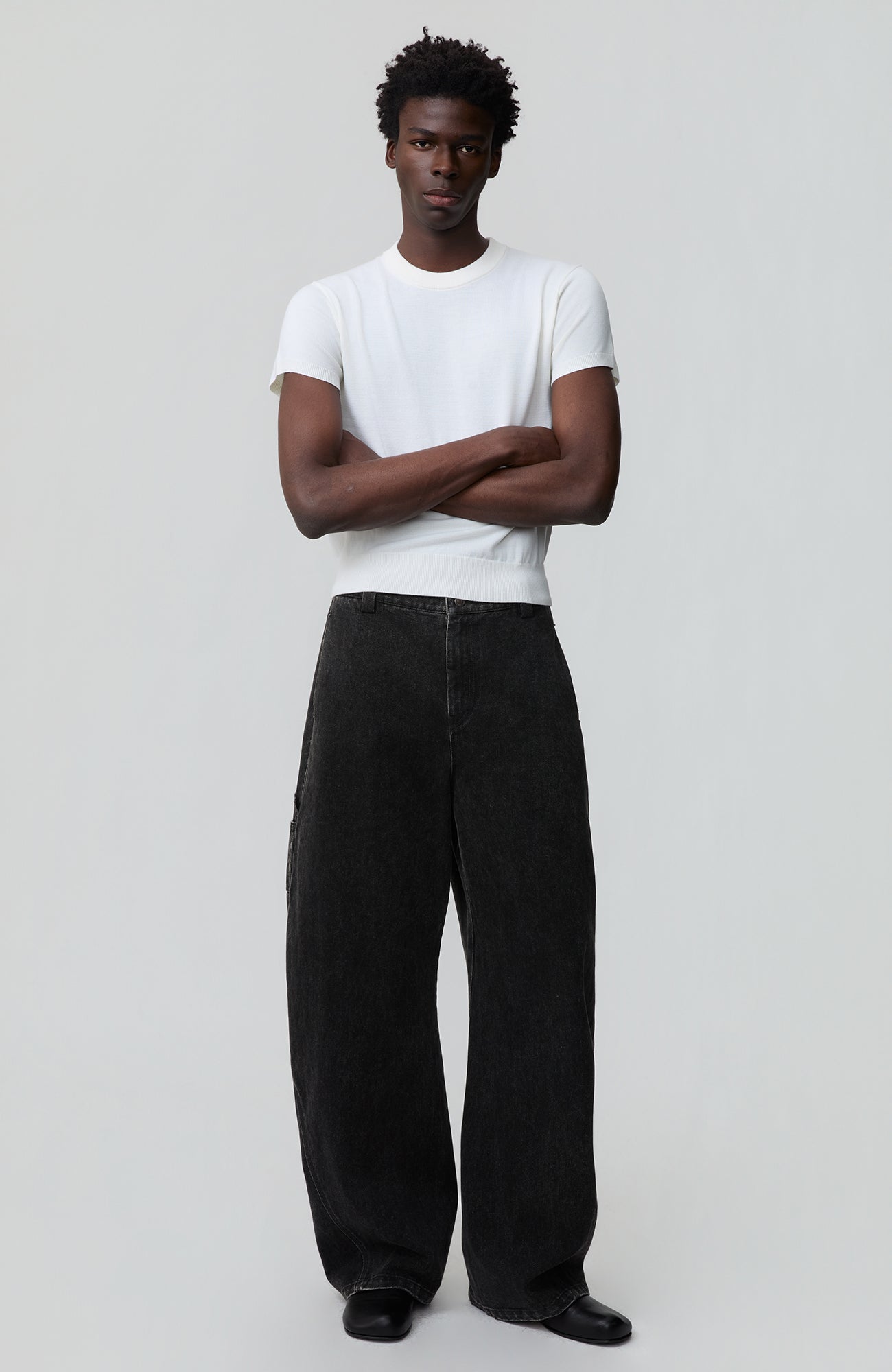 OPICLOTH Classic Washed Panel Straight-Leg Jeans