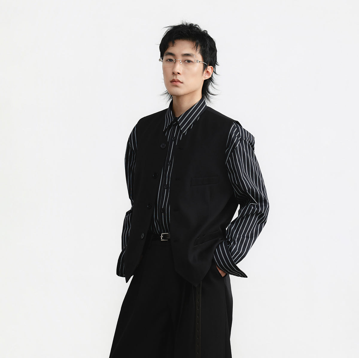 SAMMOKONPA Cinched-Waist Structured Suit Vest