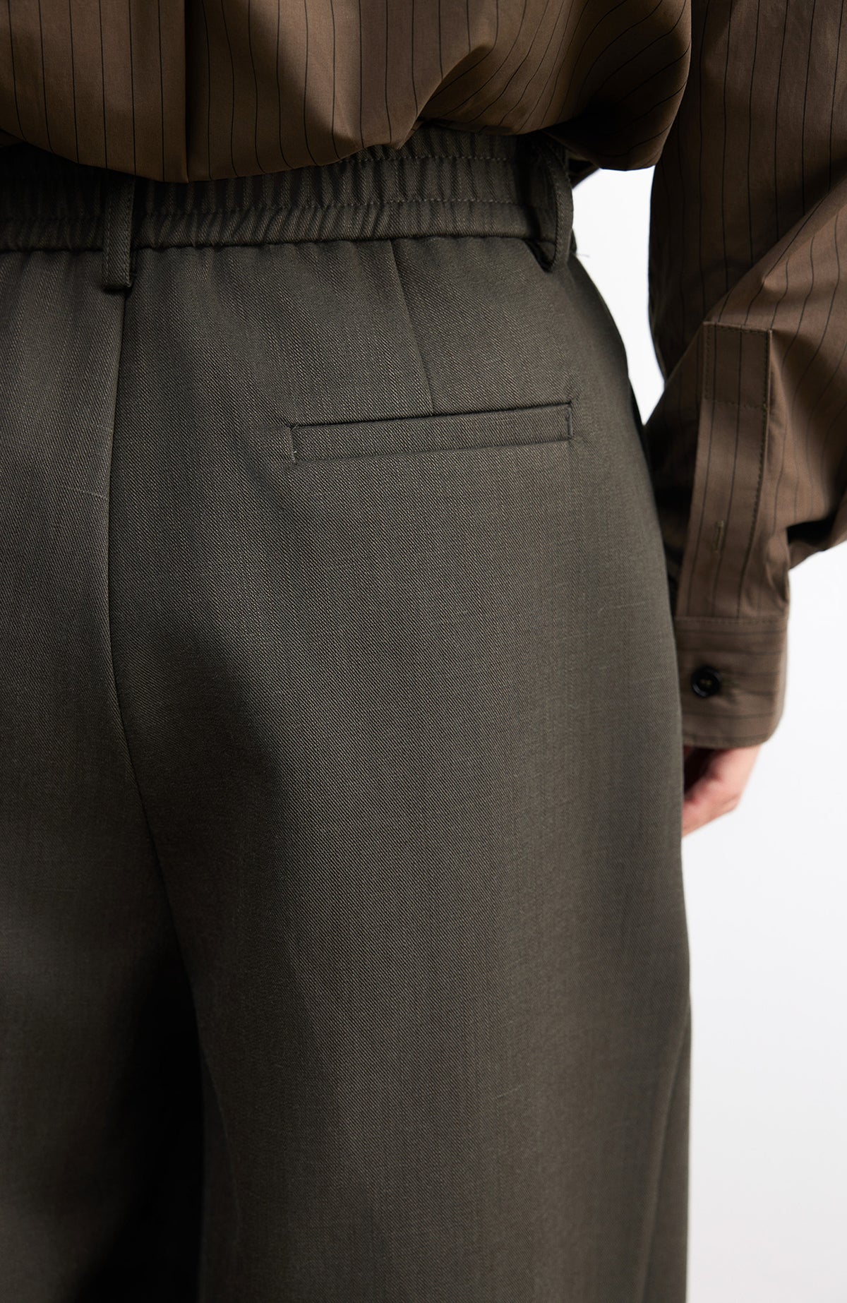 SAMMOKONPA Retro Double-Pleat Wide-Leg Trousers