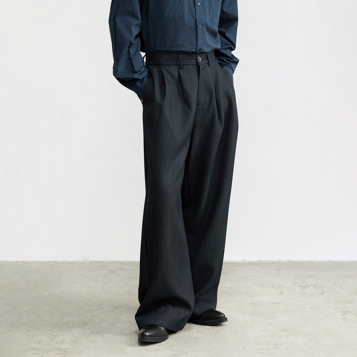 SAMMOKONPA Retro Double-Pleat Wide-Leg Trousers