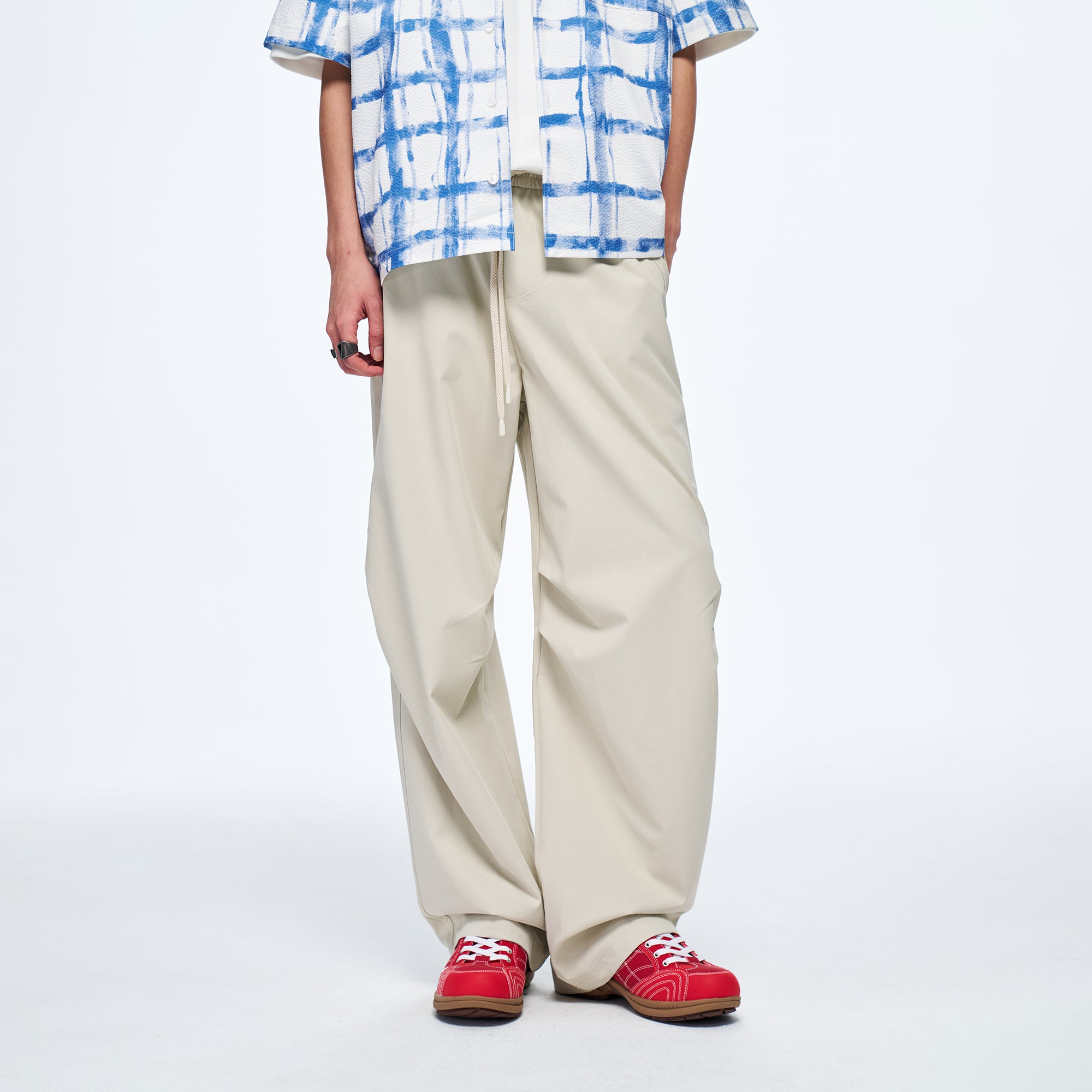 OVERLAPS Easy-Fit Straight-Leg Pants Gray, premium urban and streetwear designers apparel on PROJECTISR.com, OVERLAPS