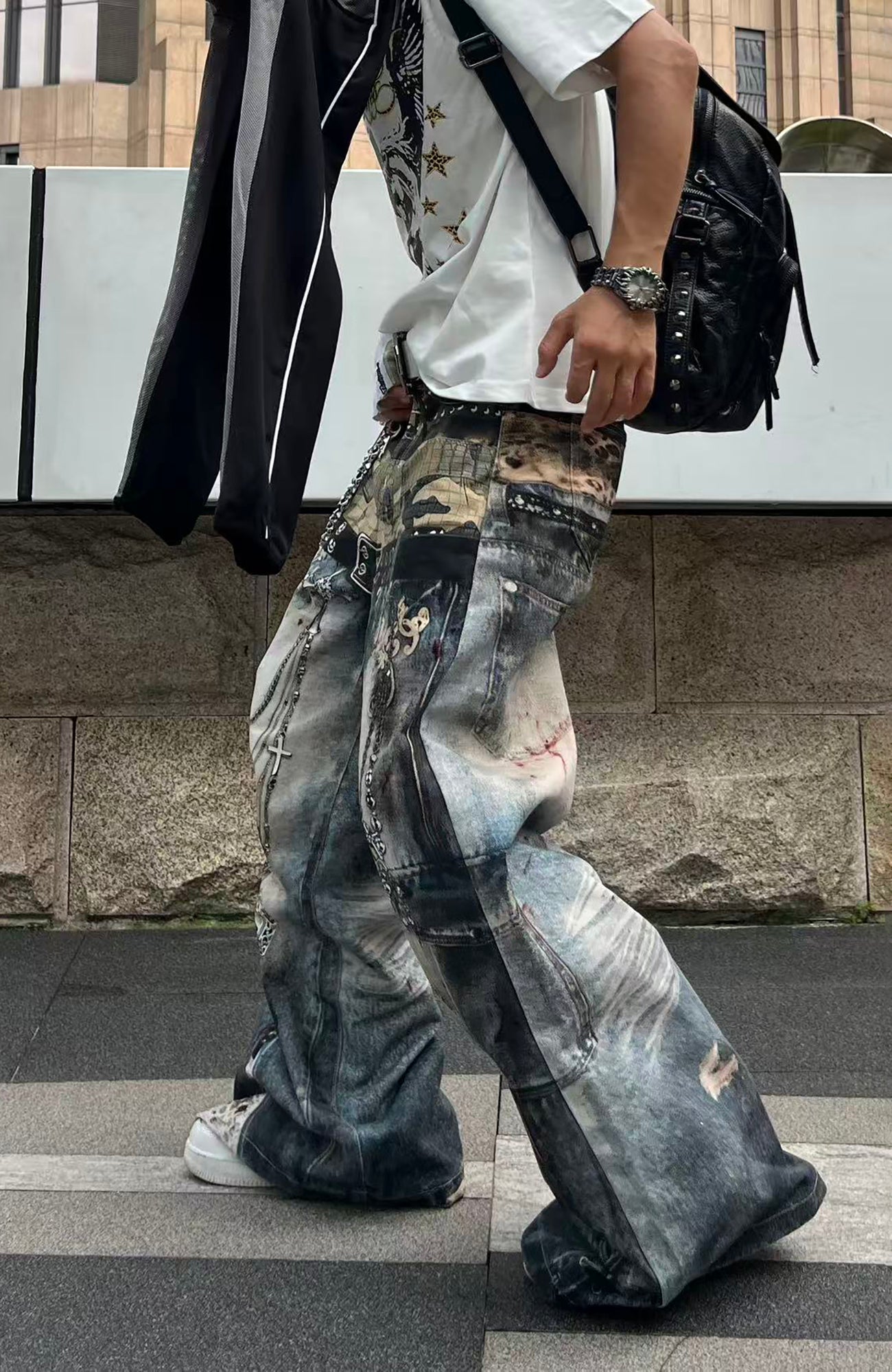 YIZILINGF Graphic Distressed Baggy Jeans