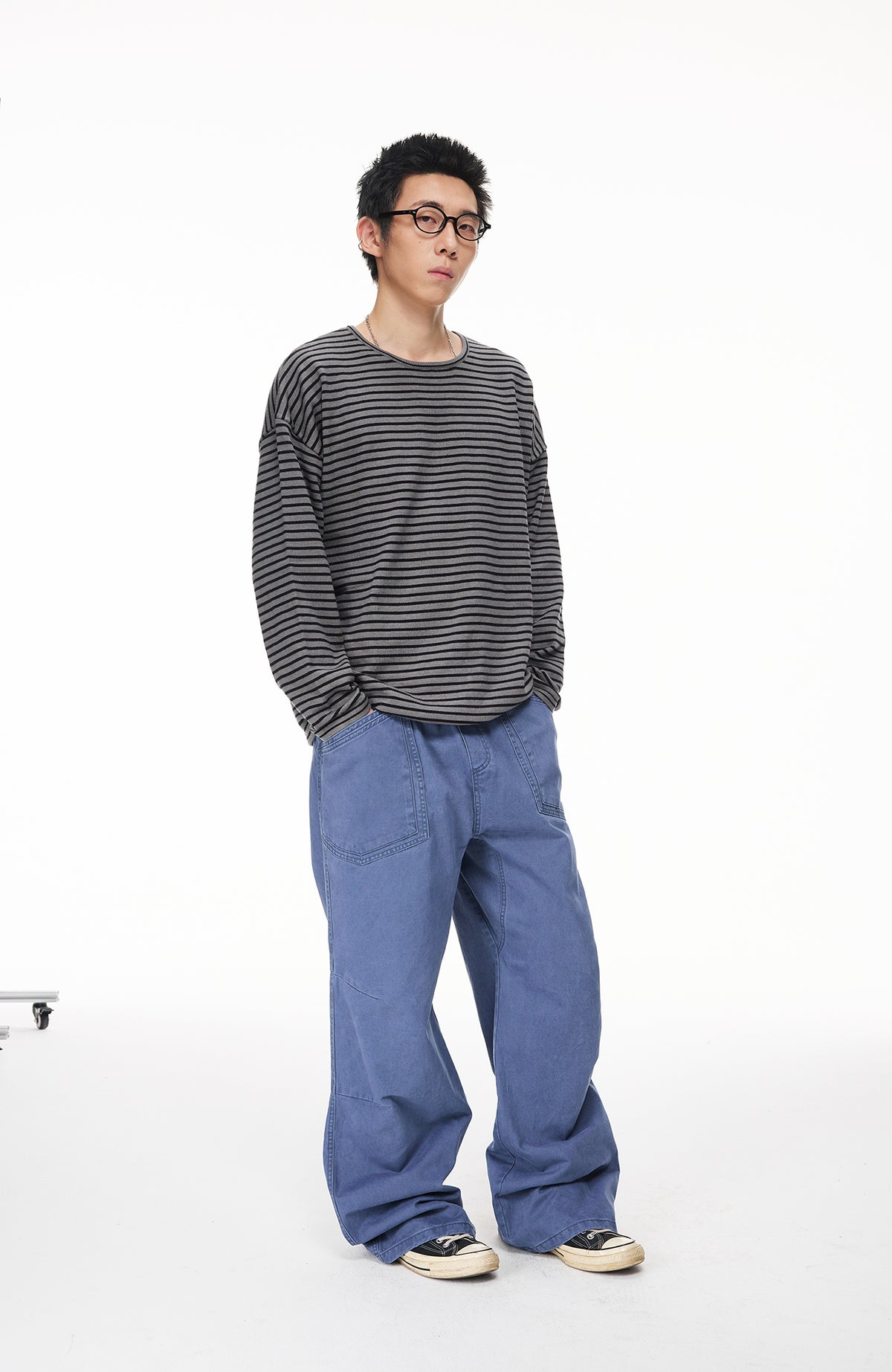 BOTANICA Retro Wide-Leg Multi-Pocket Cargo Jeans