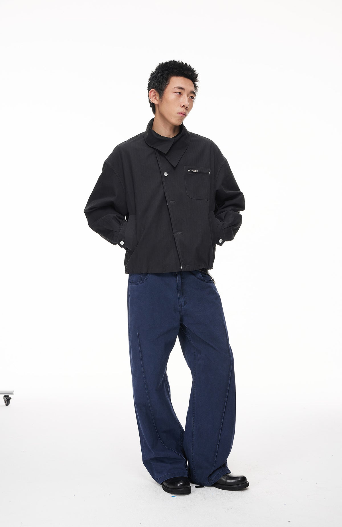 BOTANICA Retro Washed Pleated Straight-Leg Jeans