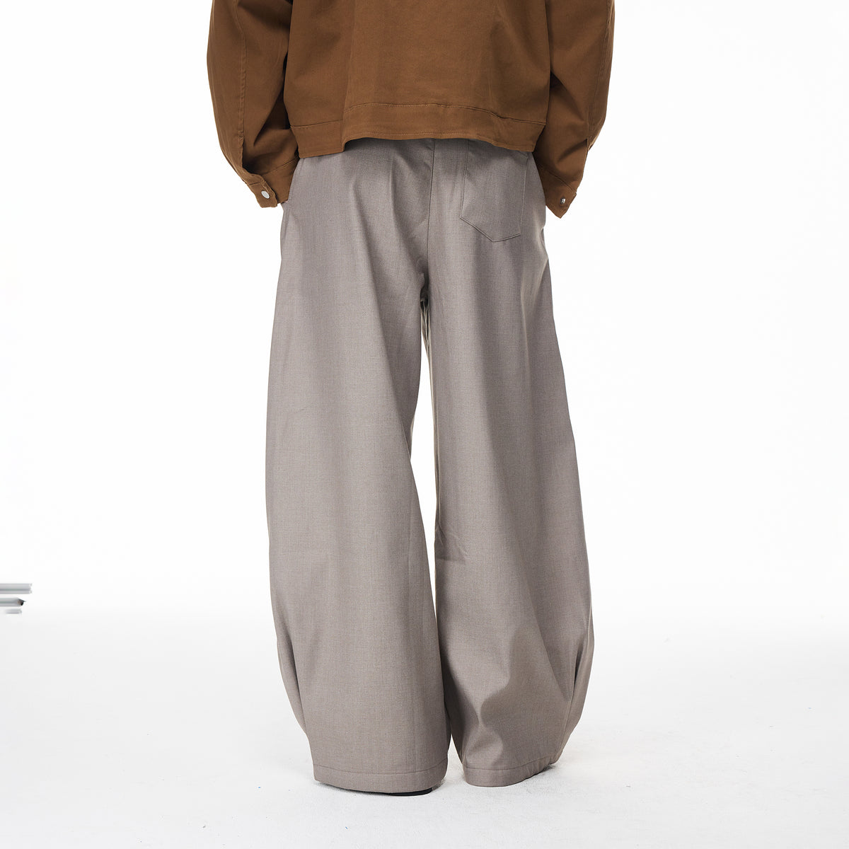 BOTANICA Pleated Curved-Leg Trousers
