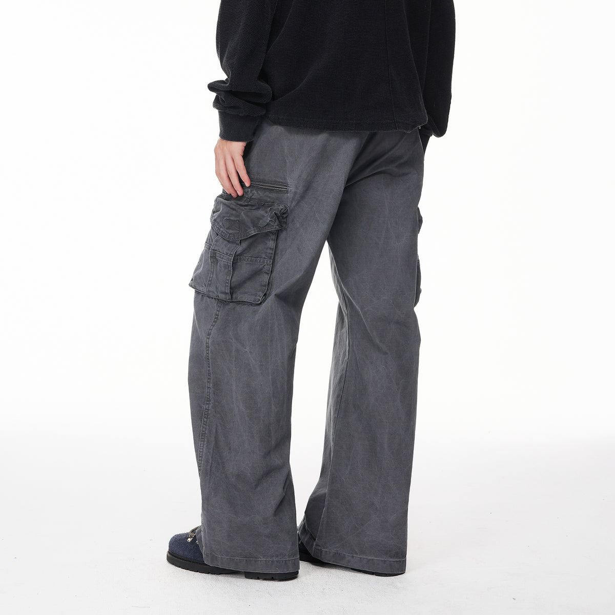 BOTANICA Washed Multi-Pocket Cargo Jeans