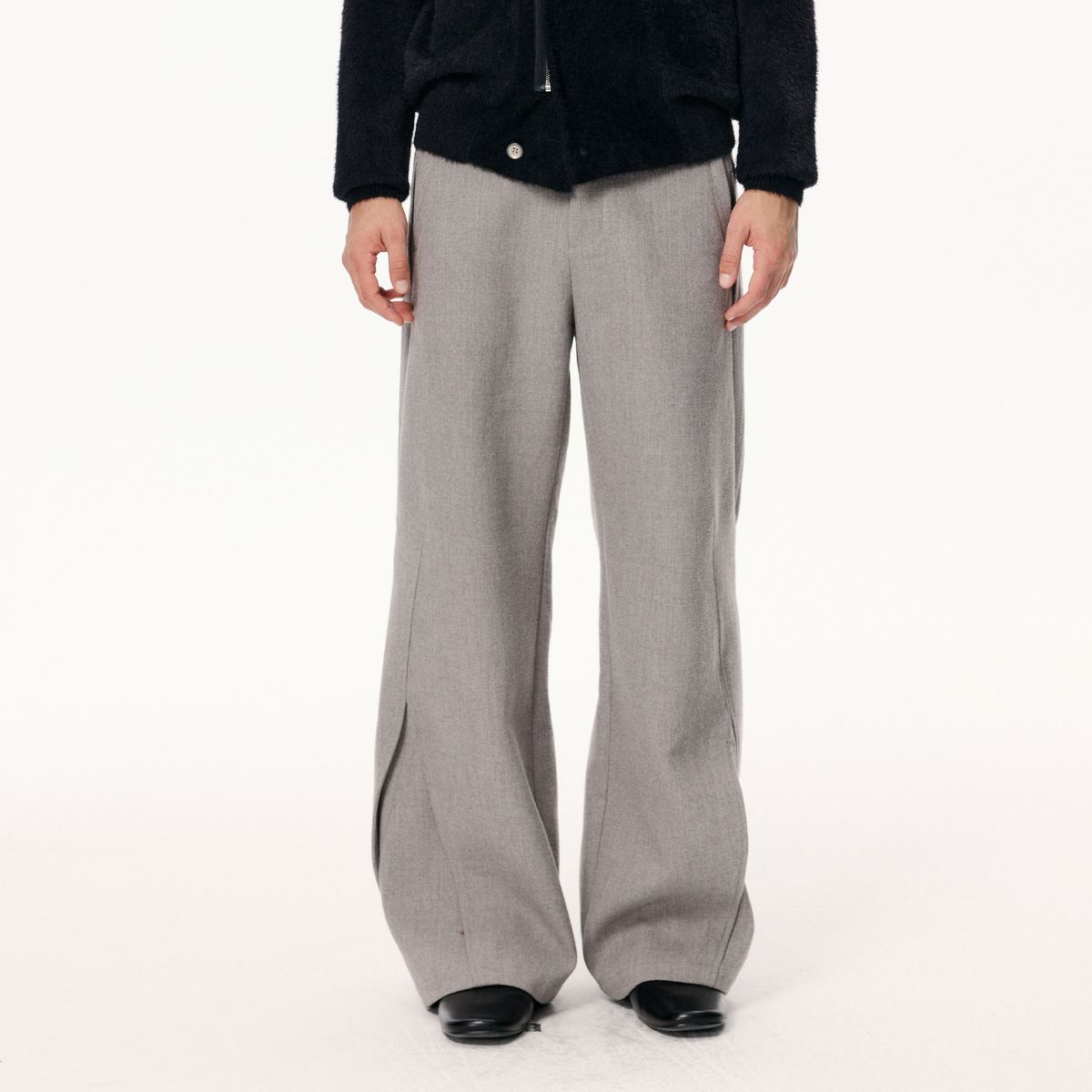 KREATE Linear Splice Flared Trousers