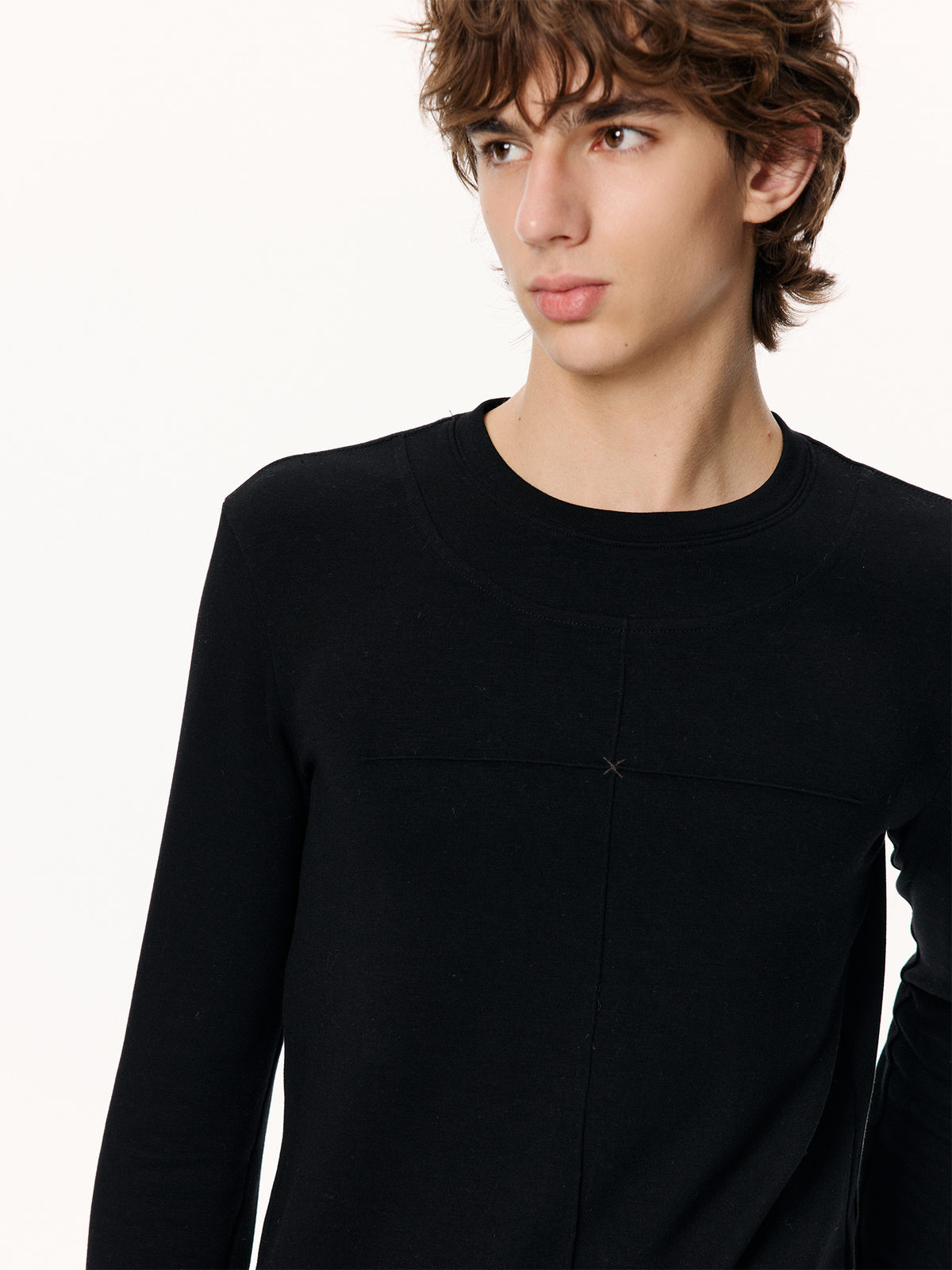 KREATE Cross Slim Long-Sleeve Tee