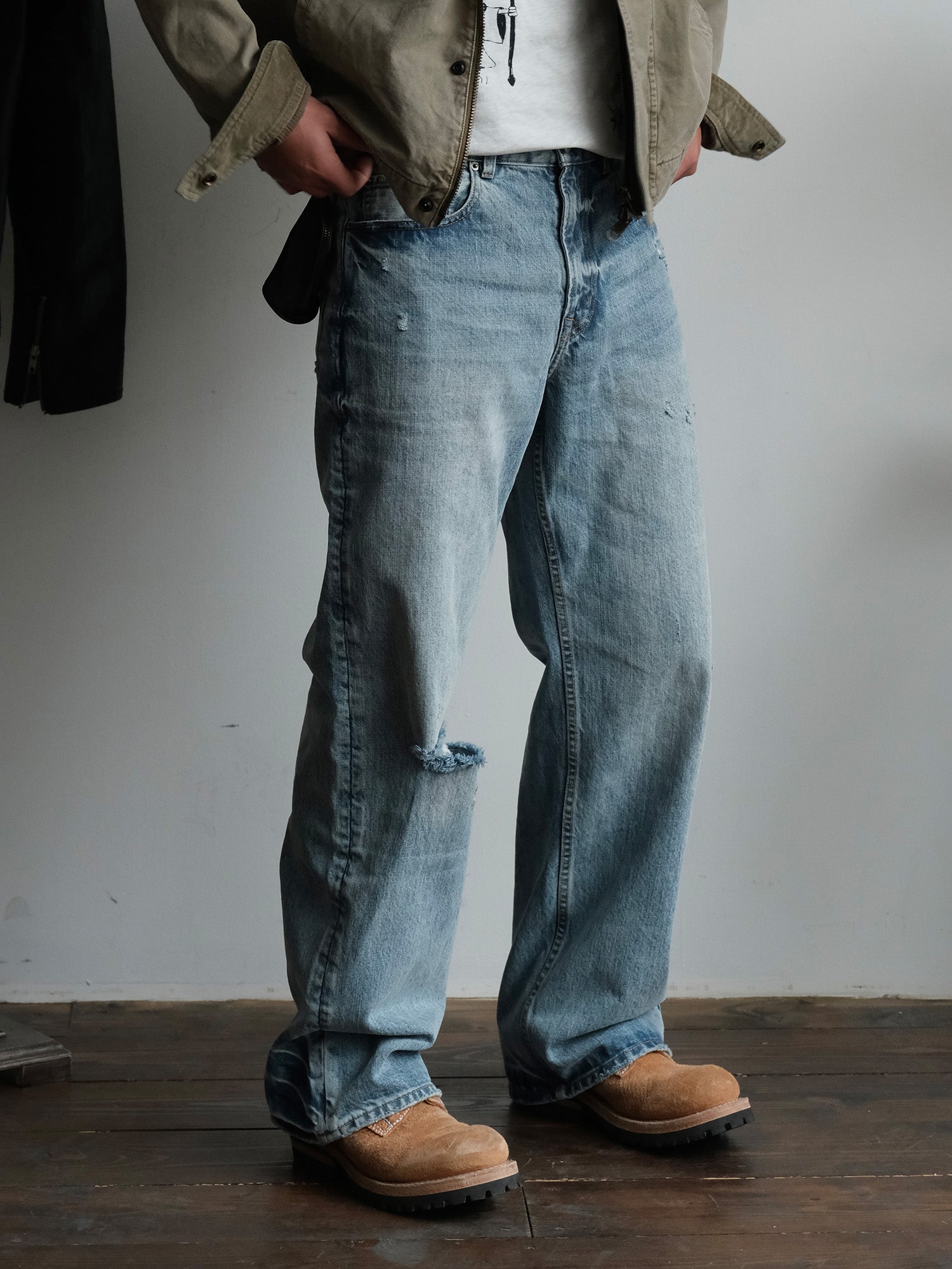NEIGBORL Washed Distressed Straight-Leg Jeans, premium urban and streetwear designers apparel on PROJECTISR.com, NEIGBORL