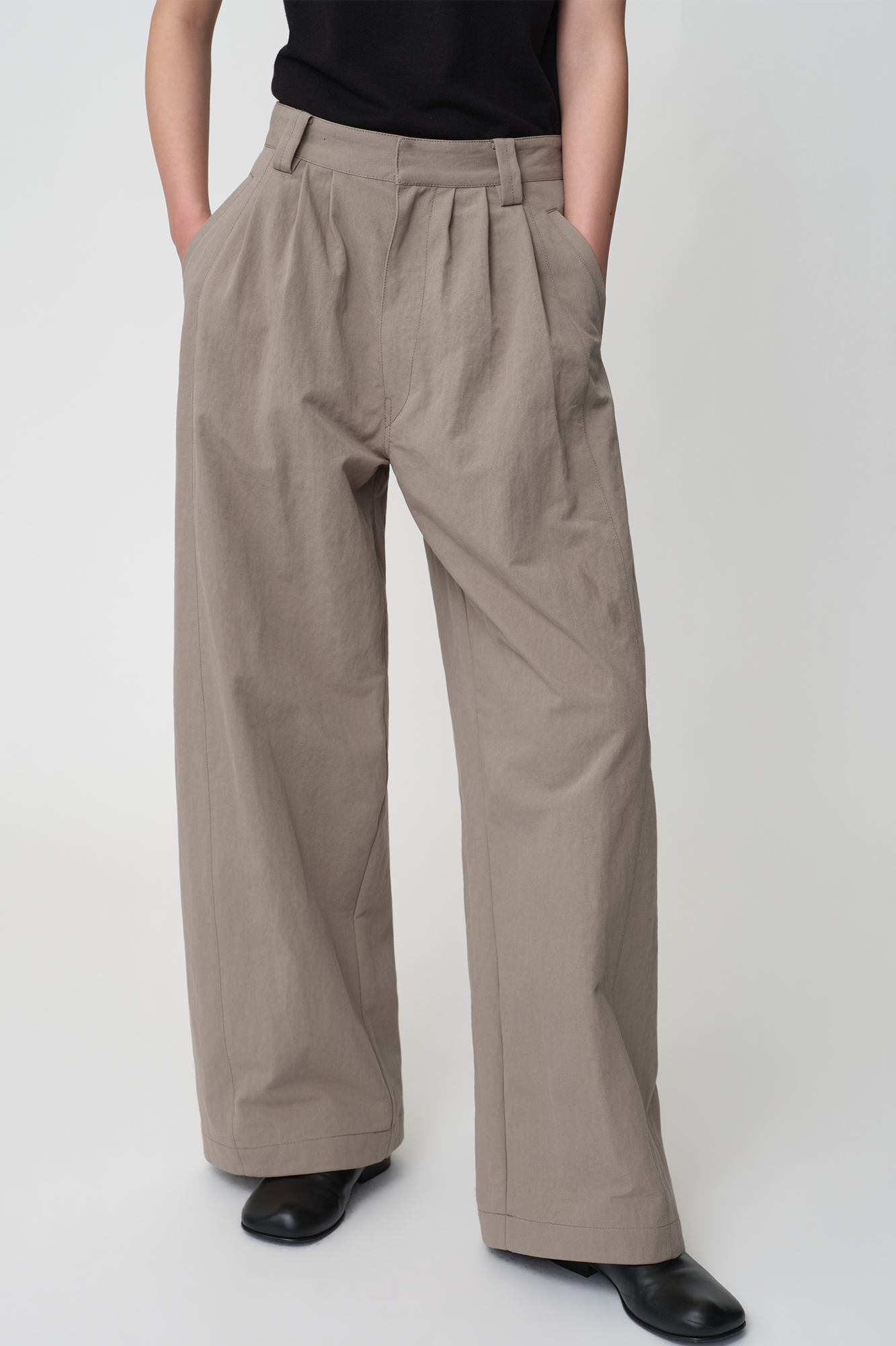 OPICLOTH Retro Pleated Wide-Leg Trousers, premium urban and streetwear designers apparel on PROJECTISR.com, OPICLOTH