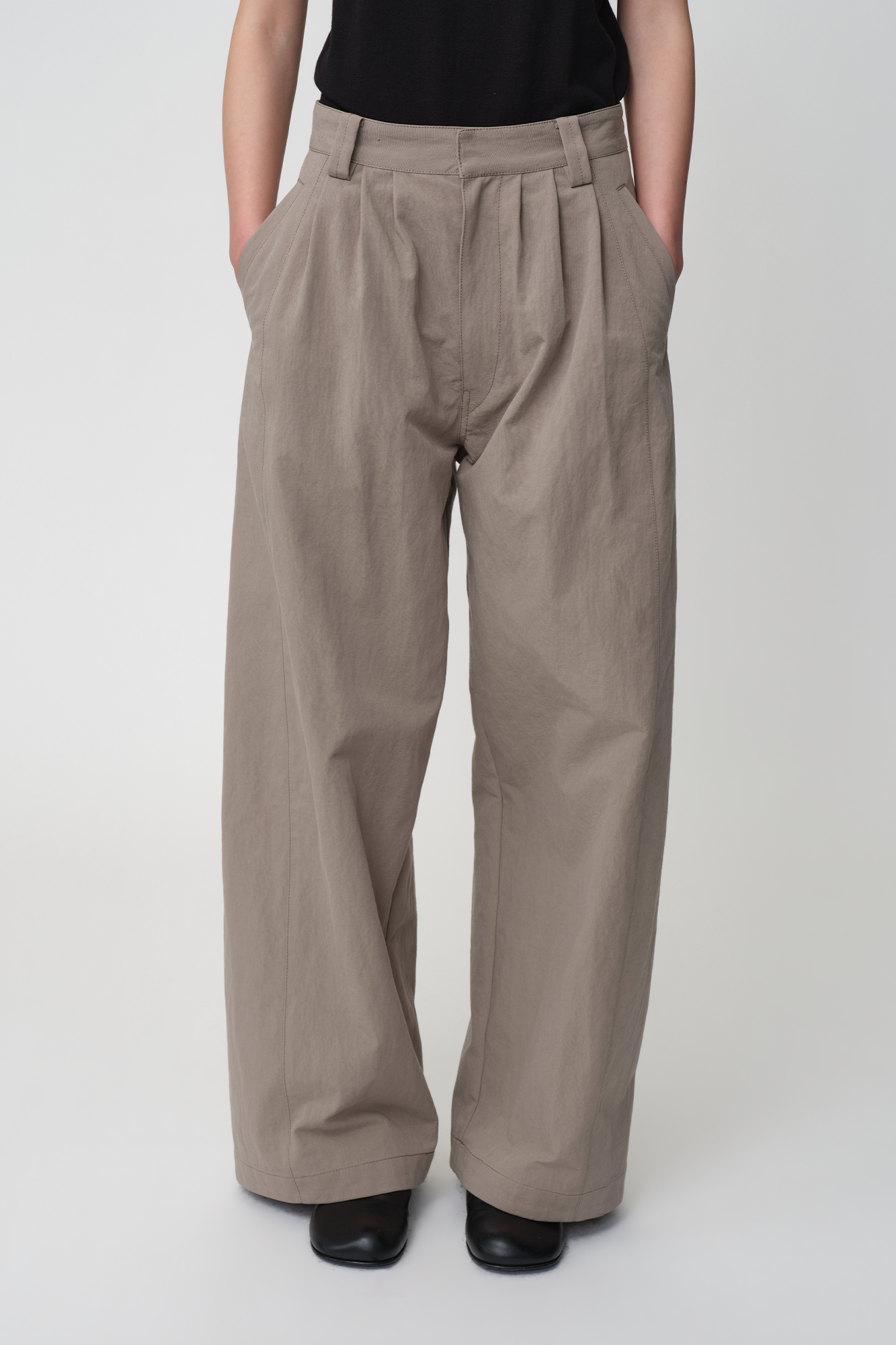 OPICLOTH Retro Pleated Wide-Leg Trousers, premium urban and streetwear designers apparel on PROJECTISR.com, OPICLOTH