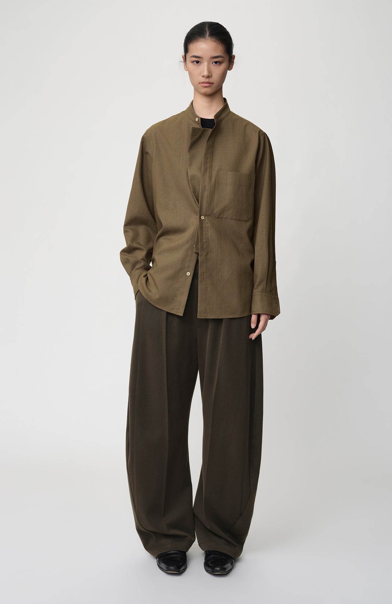 OPICLOTH Layered-Placket Stand-Collar Shirt