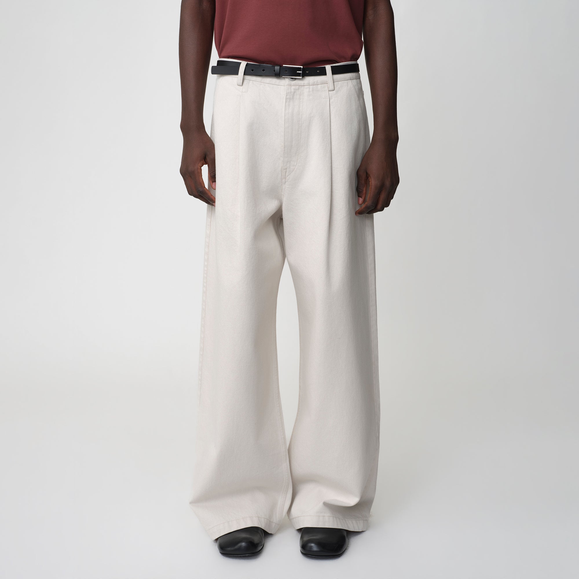 OPICLOTH Pleated Wide-Leg Jeans, premium urban and streetwear designers apparel on PROJECTISR.com, OPICLOTH