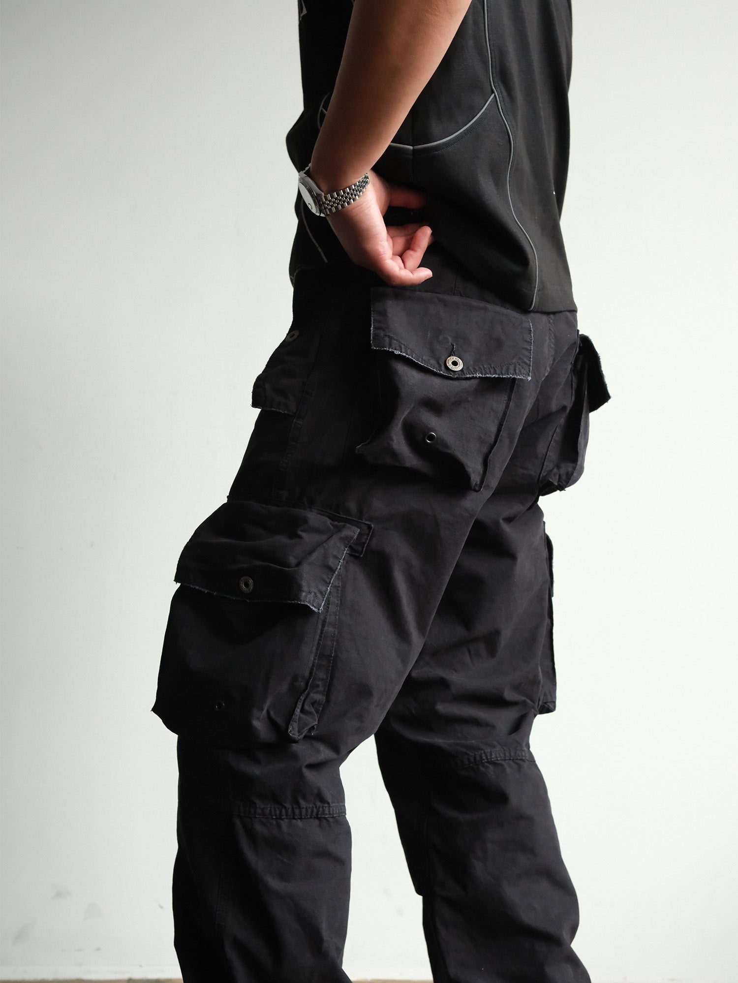 NEIGBORL Washed Distressed Multi-Pocket Cargo Pants, premium urban and streetwear designers apparel on PROJECTISR.com, NEIGBORL