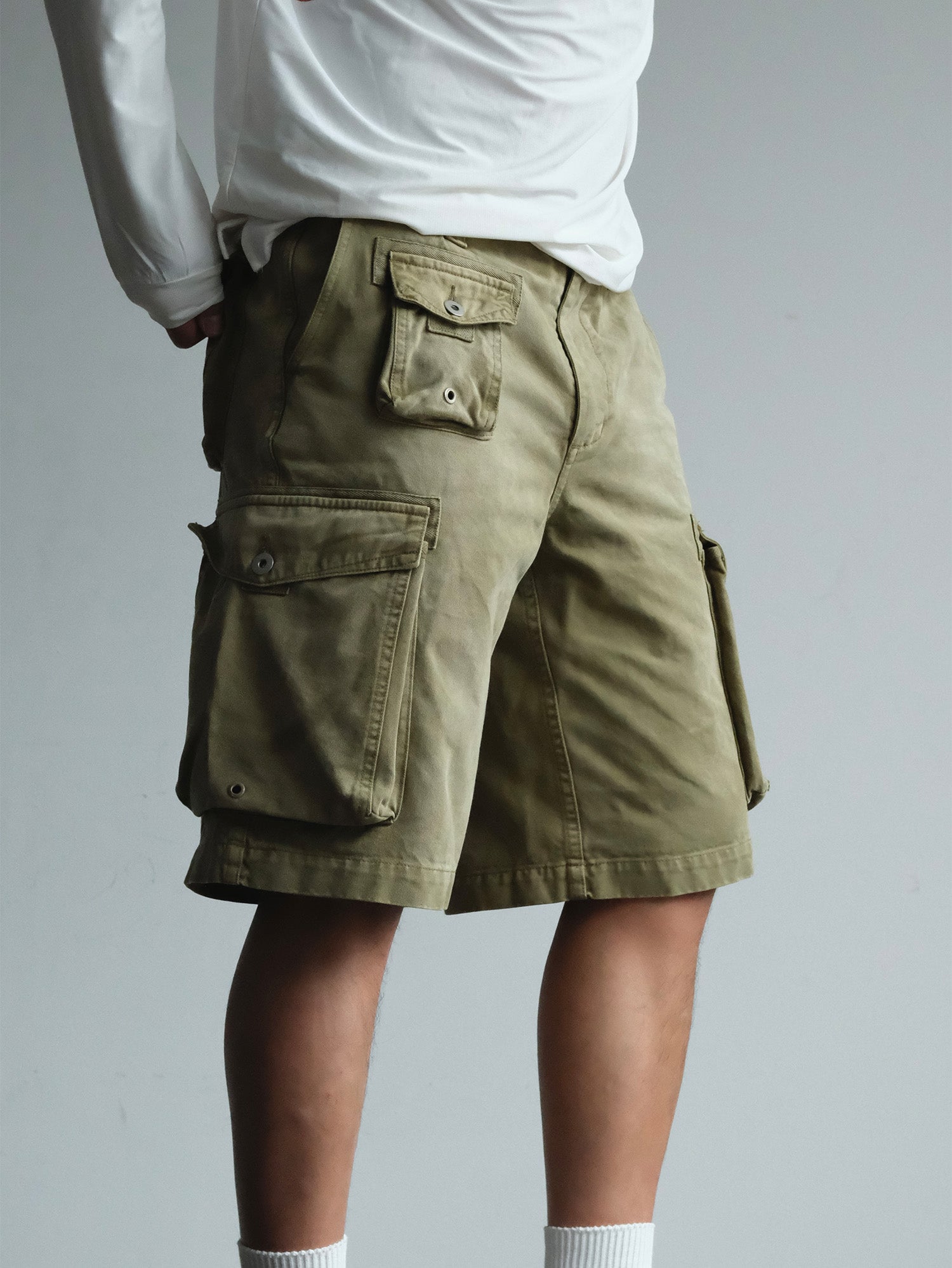 NEIGBORL Washed Sulfur-Dyed Multi-Pocket Cargo Shorts, premium urban and streetwear designers apparel on PROJECTISR.com, NEIGBORL