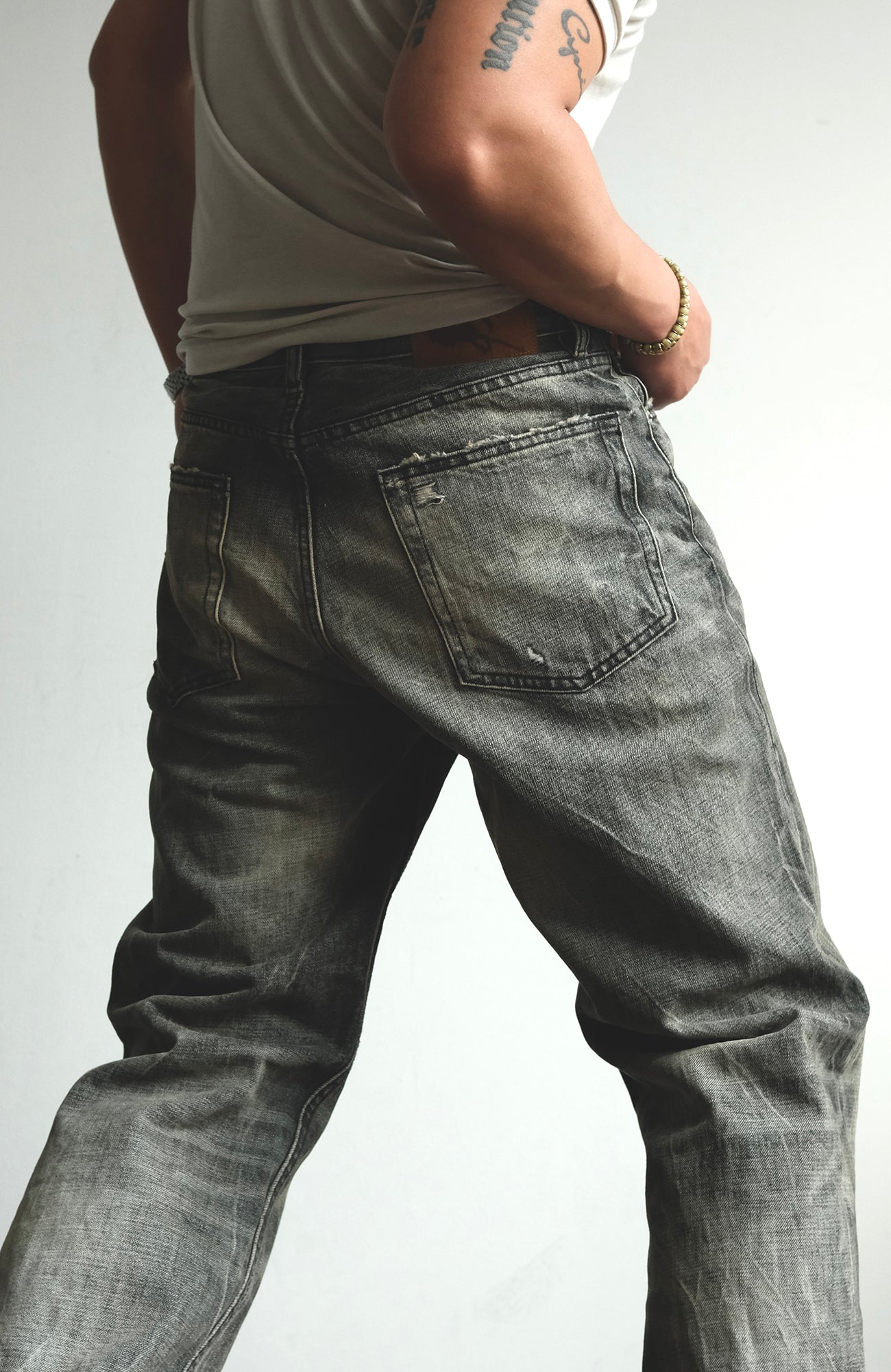 NEIGBORL Wash Distressed Loose-Fit Jeans Black, premium urban and streetwear designers apparel on PROJECTISR.com, NEIGBORL