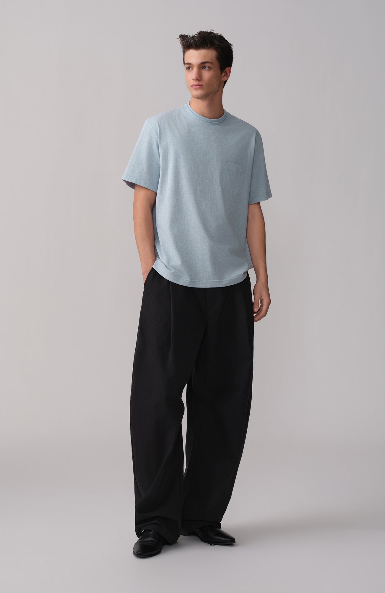 OPICLOTH Pleated Curved Wide-Leg Trousers