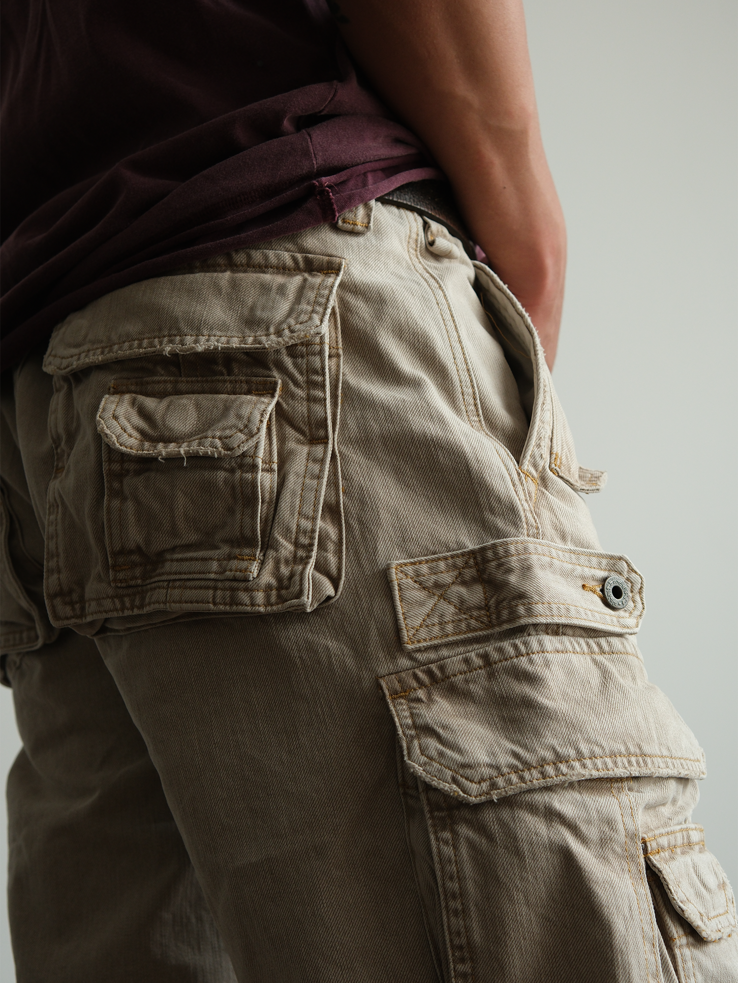 NEIGBORL Washed Distressed Multi-Pocket Cargo Shorts