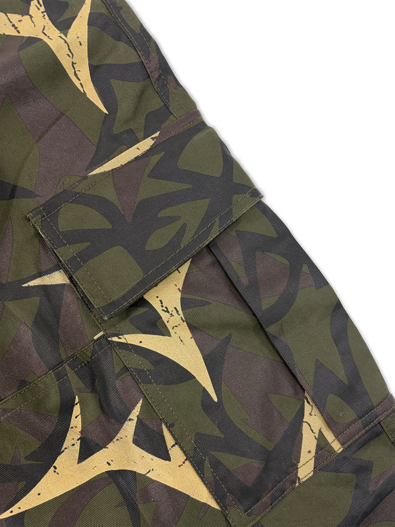 TECNINEGROUP Thorn Star Waxed Camo Shorts