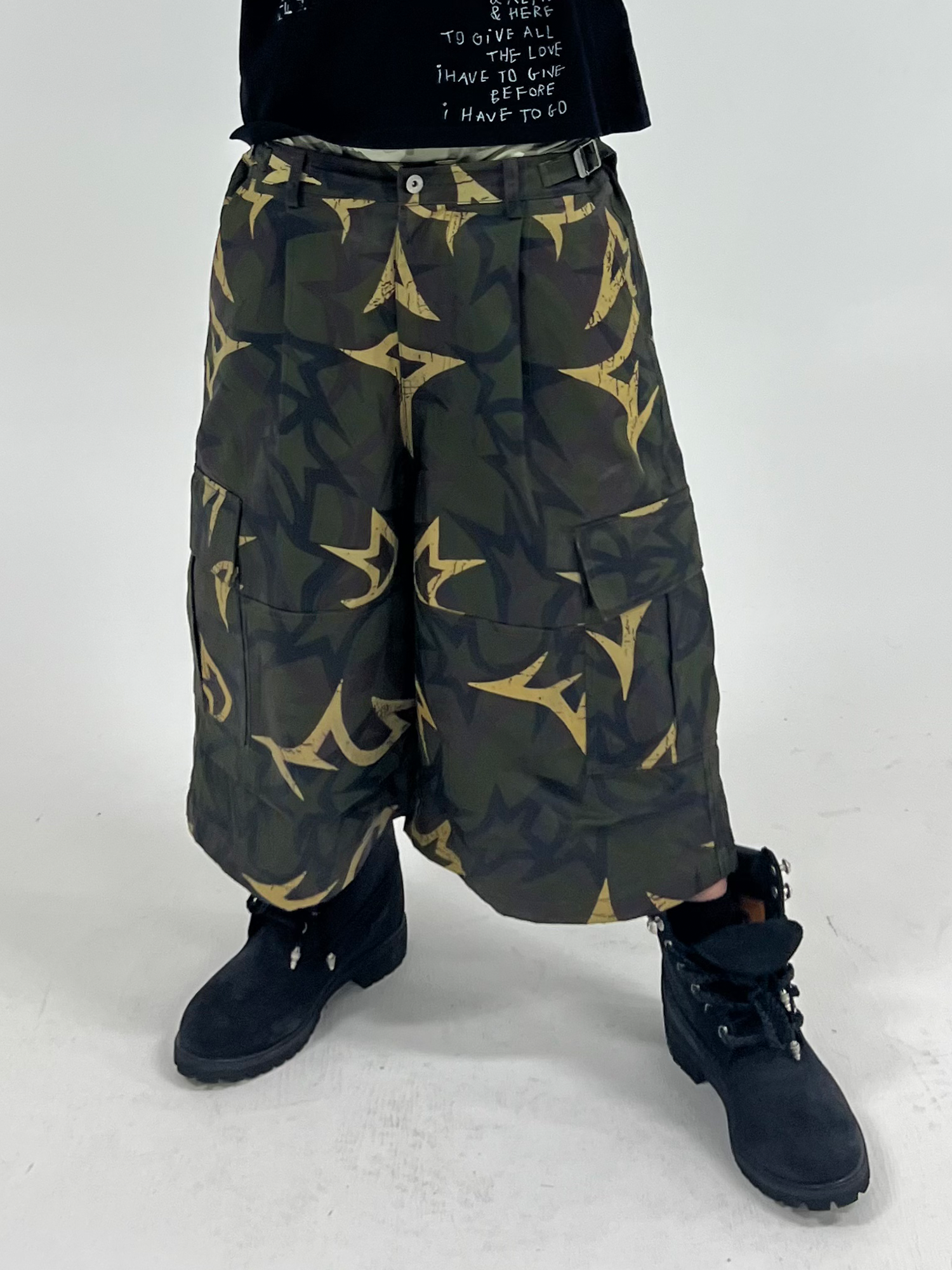 TECNINEGROUP Thorn Star Waxed Camo Shorts