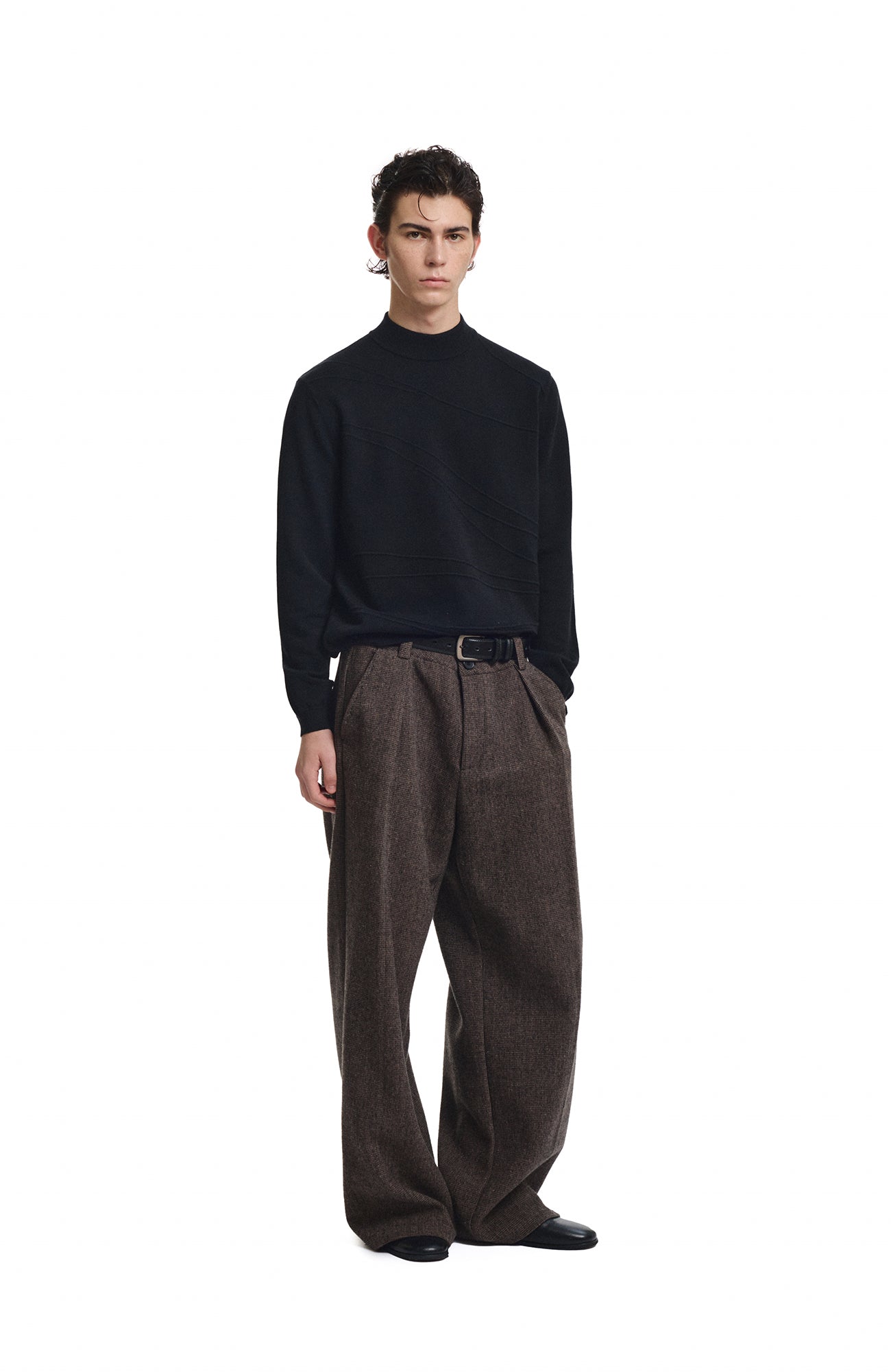 KREATE Curved Jacquard Half-Turtleneck Sweater