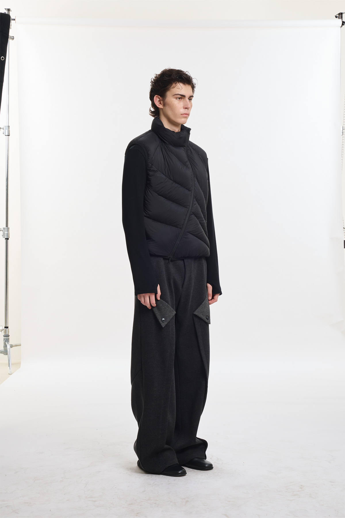 KREATE Asymmetrical Duck Down Ribbed Zip Vest