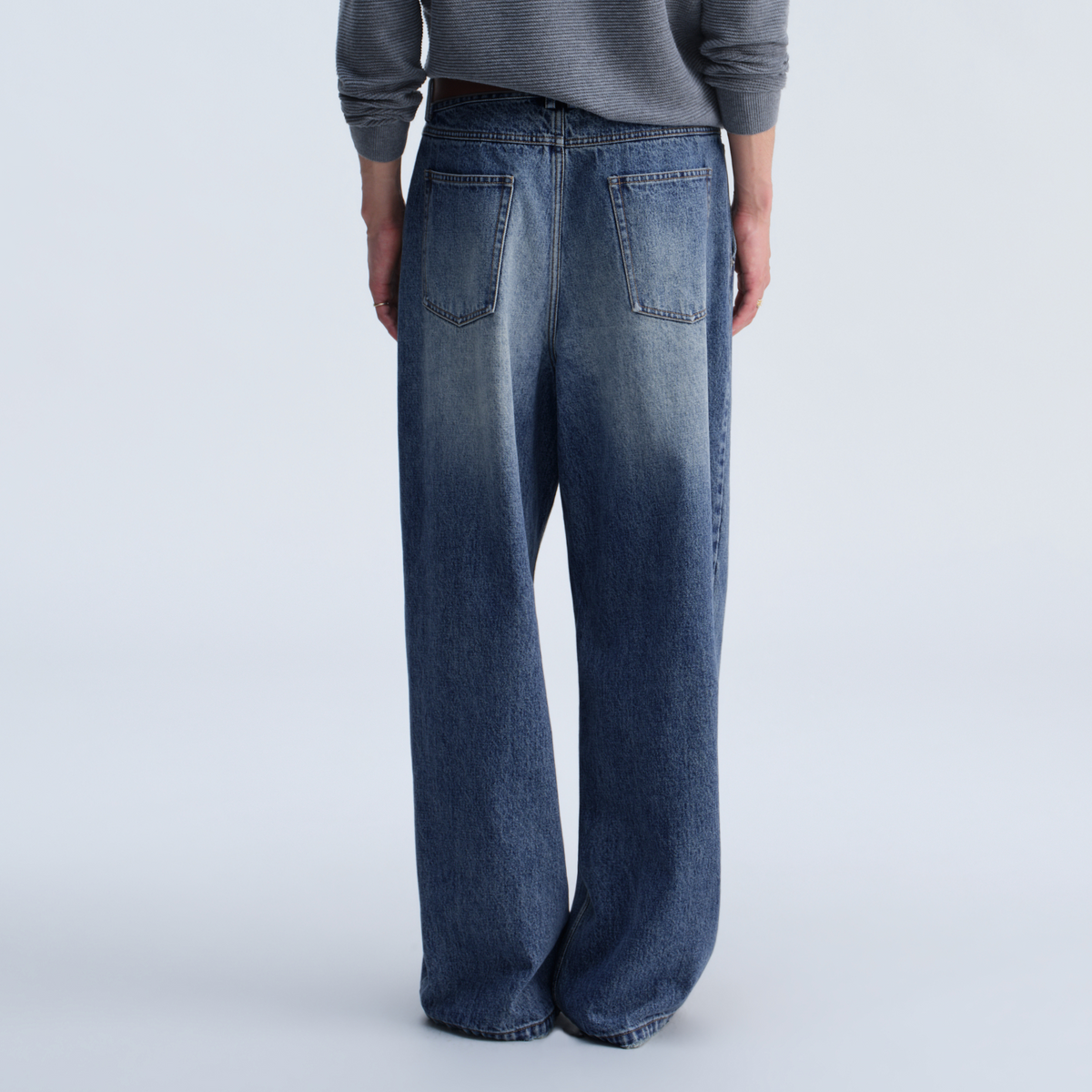 OPICLOTH Retro Washed Double-Pleated Wide-Leg Jeans
