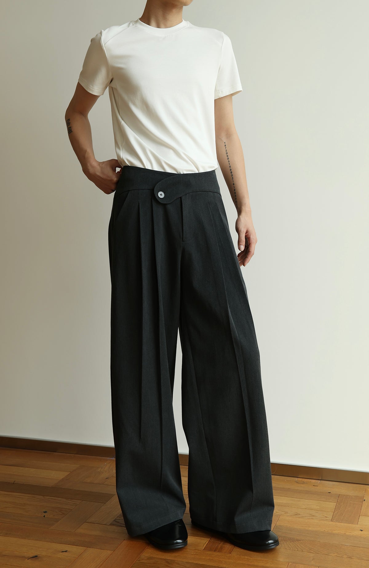 OKAYTHXBYE Pleated Wide-Leg Trousers