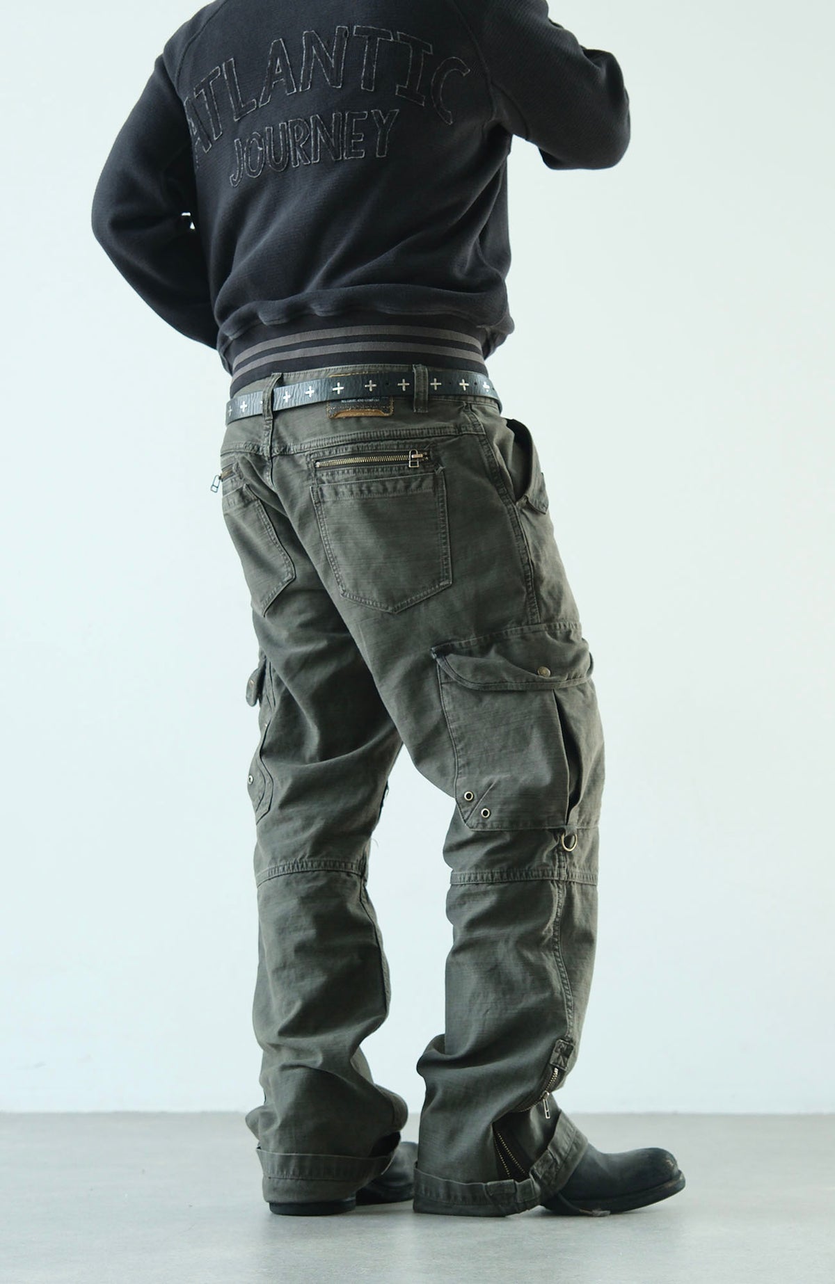 NEIGBORL Retro Multi-Pocket Wide-Leg Cargo Pants