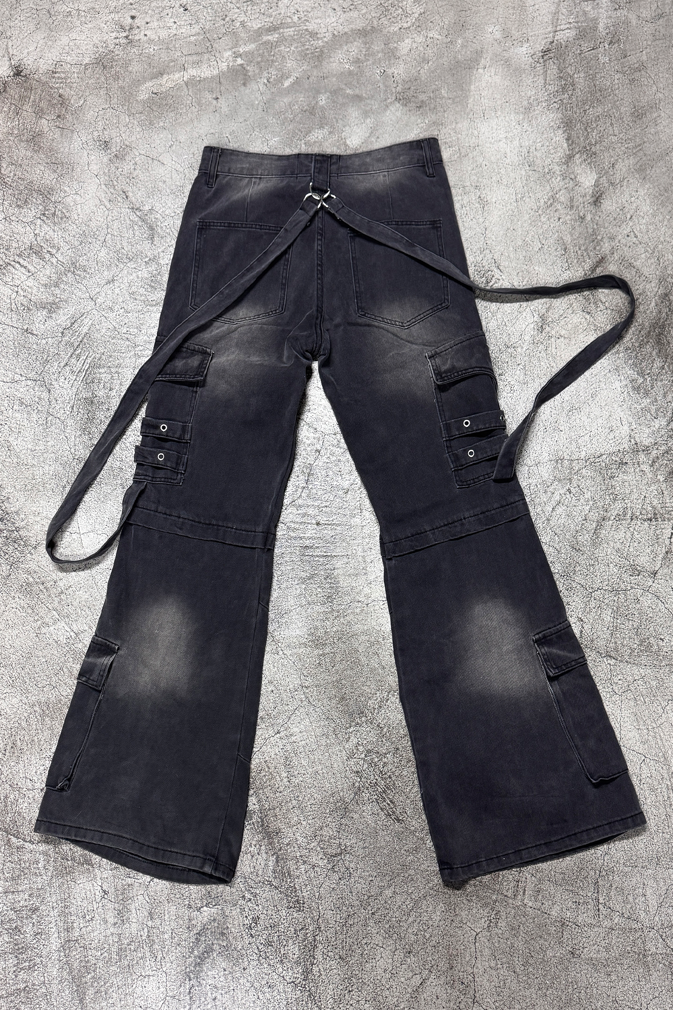 ANTI WAR REVIVAL Distressed Strap Multi-Pocket Wide-Leg Jeans