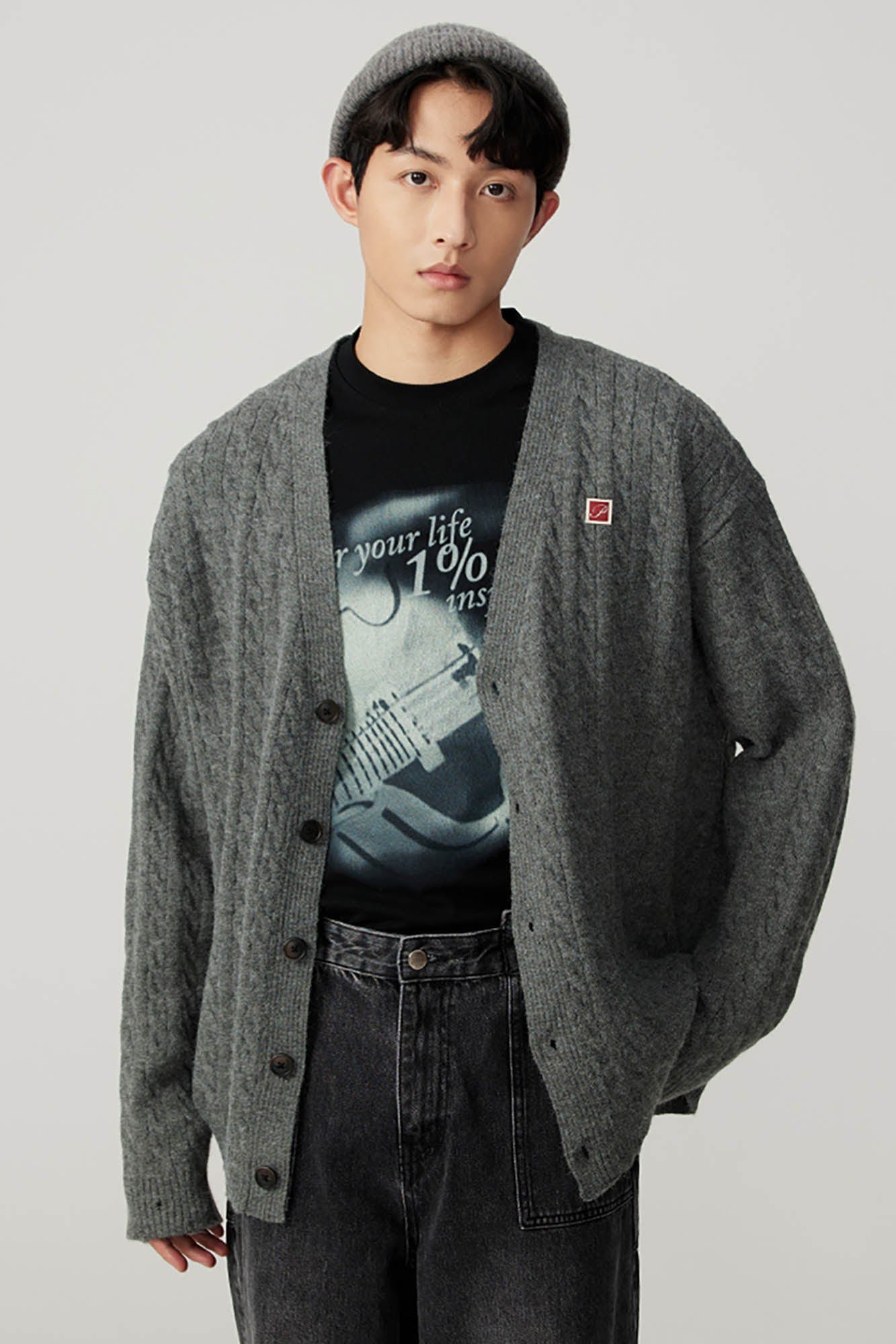 OPICLOTH Cable-Knit V-Neck Button-Up Cardigan