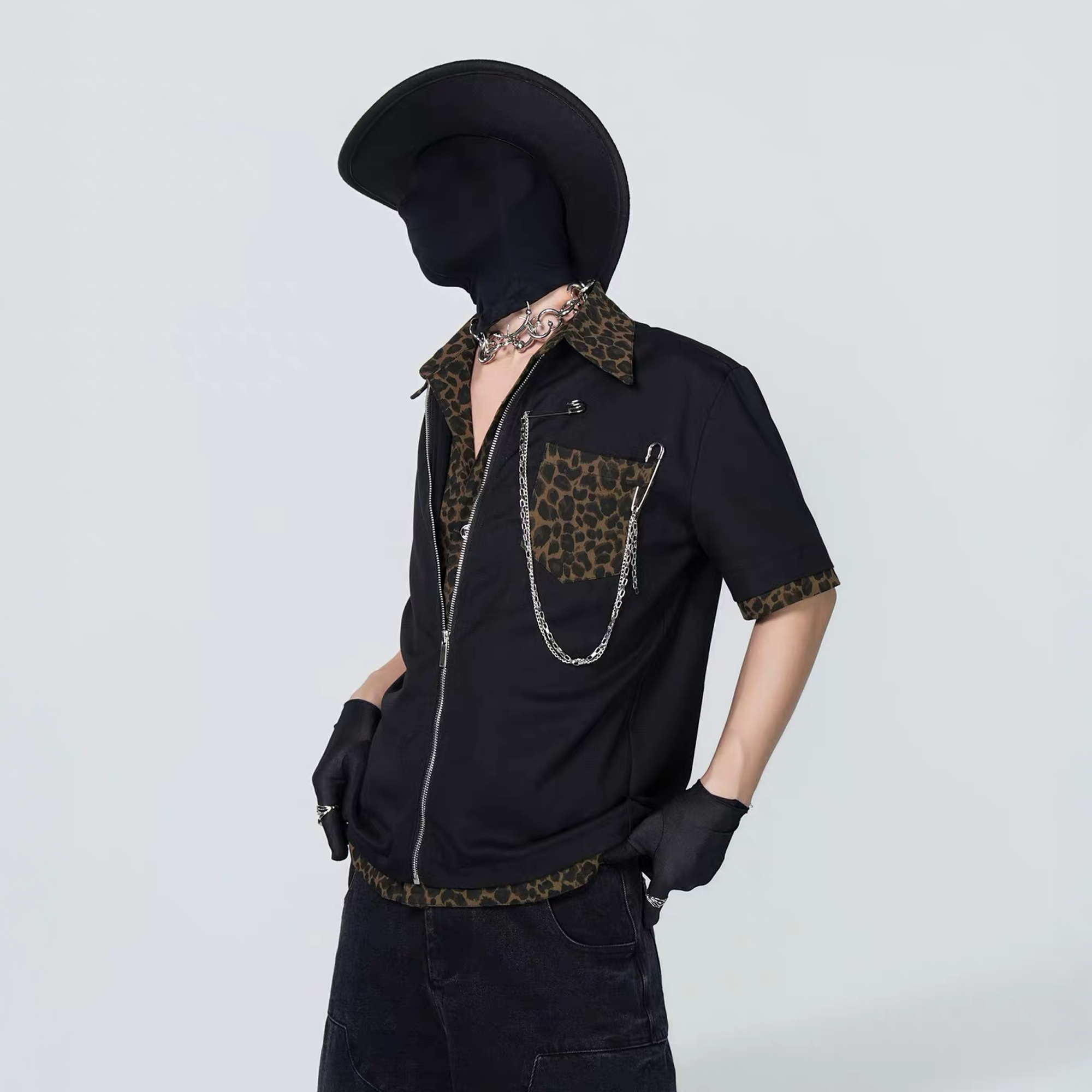 VE2 Leopard Layered Chain Short-Sleeve Jacket