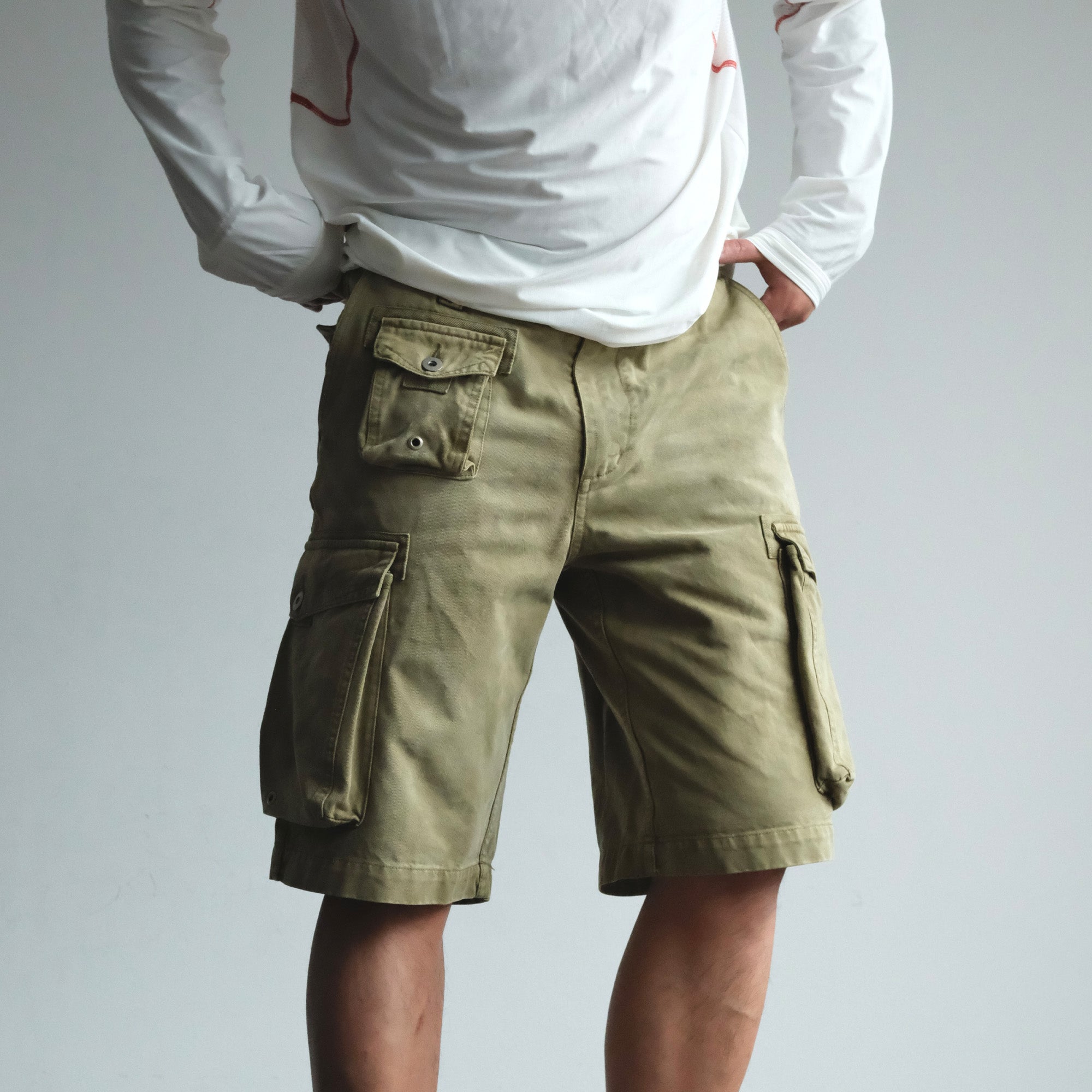 NEIGBORL Washed Sulfur-Dyed Multi-Pocket Cargo Shorts, premium urban and streetwear designers apparel on PROJECTISR.com, NEIGBORL