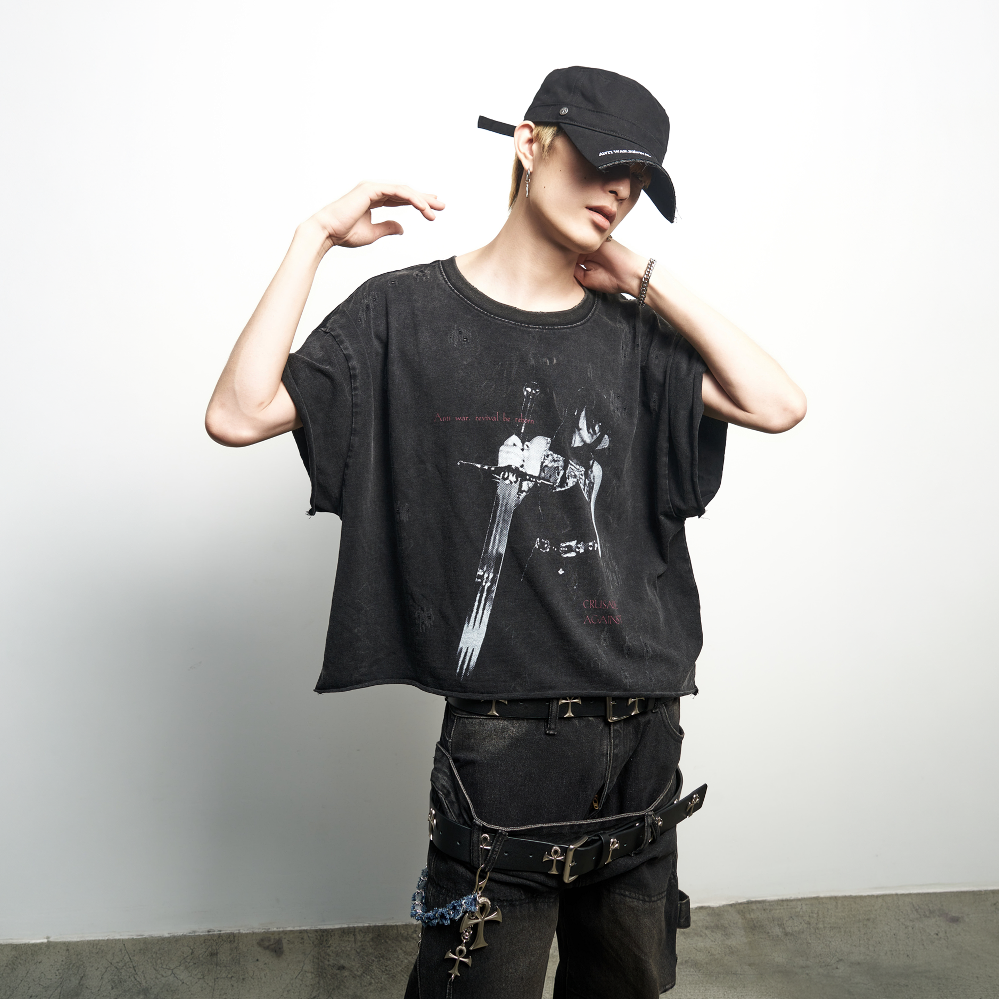 ANTI WAR REVIVAL Retro Distressed Raw Edge T-Shirt