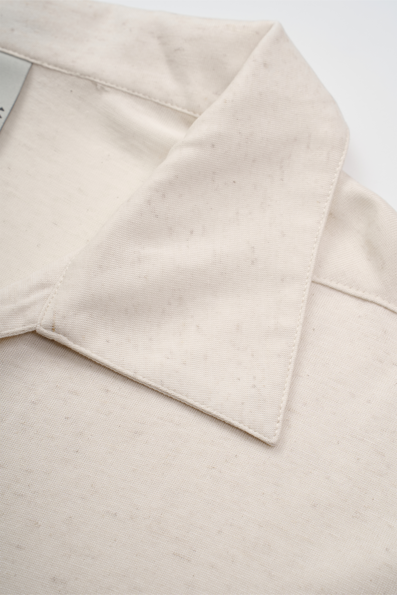GONGHE REPUB Minimal Linen Lace-Up Tee