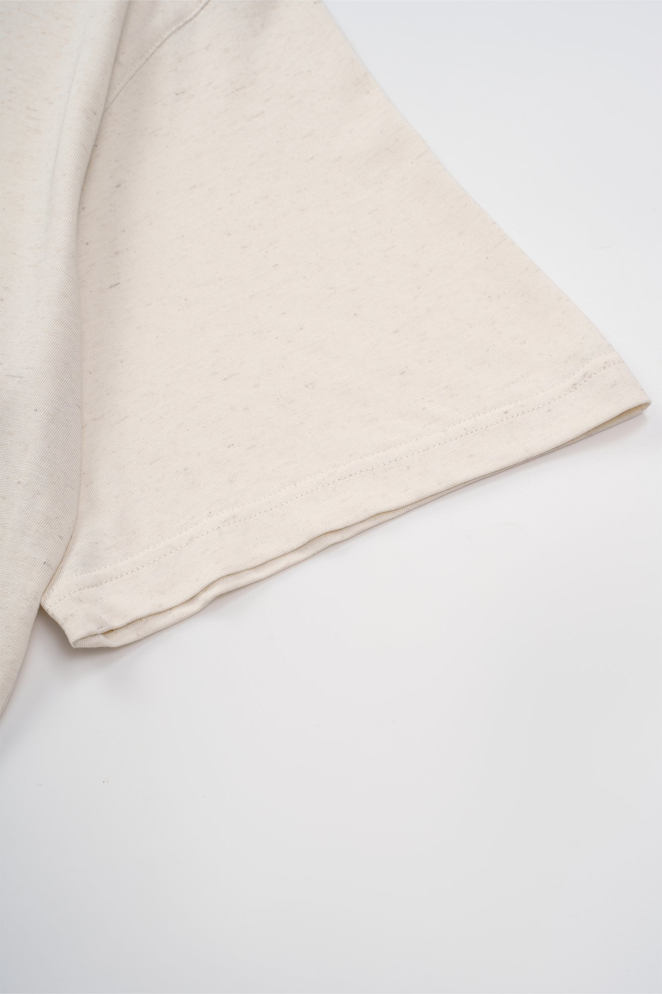 GONGHE REPUB Minimal Linen Lace-Up Tee